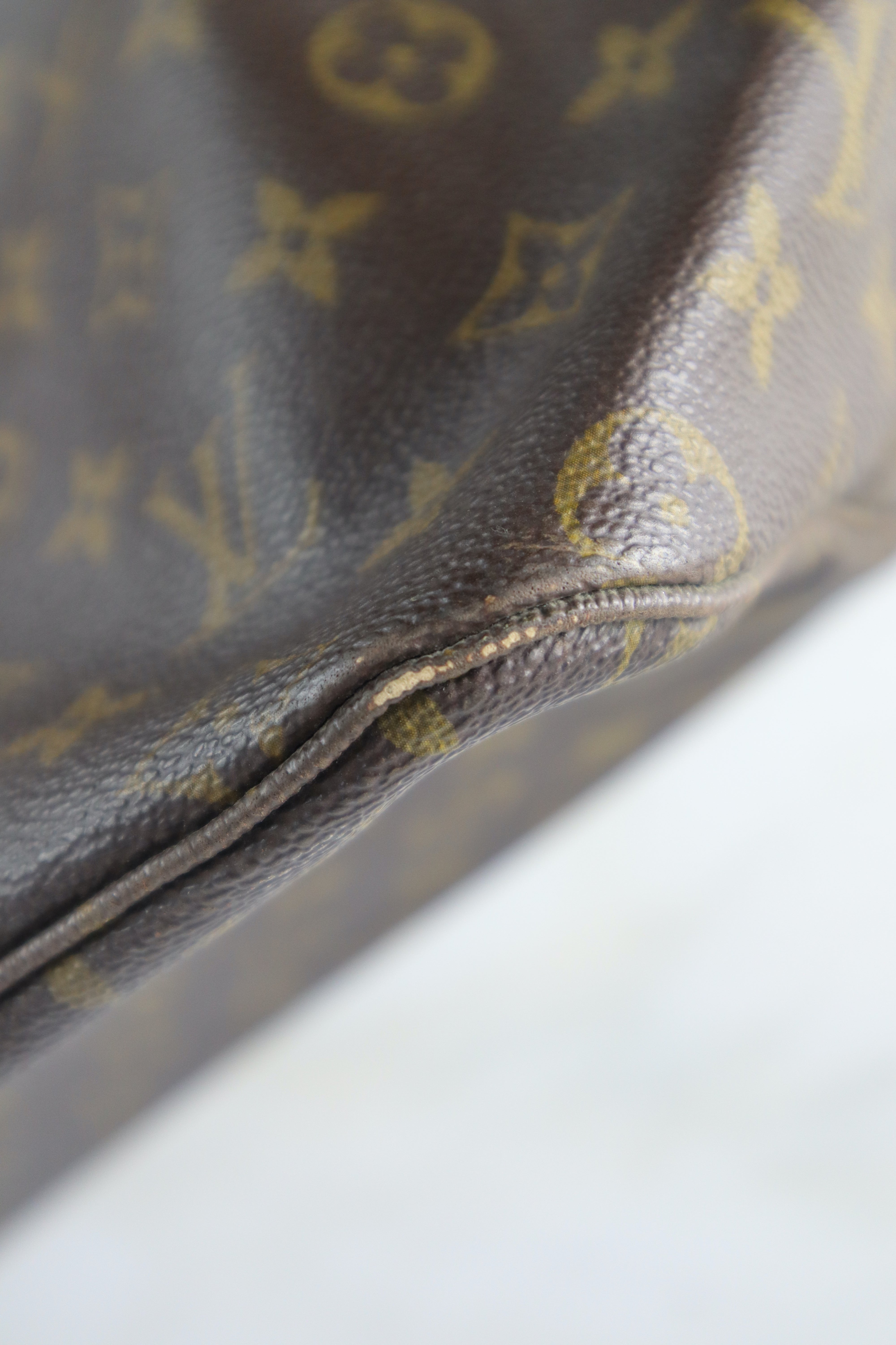 Louis Vuitton Monogram Neverfull GM Bag