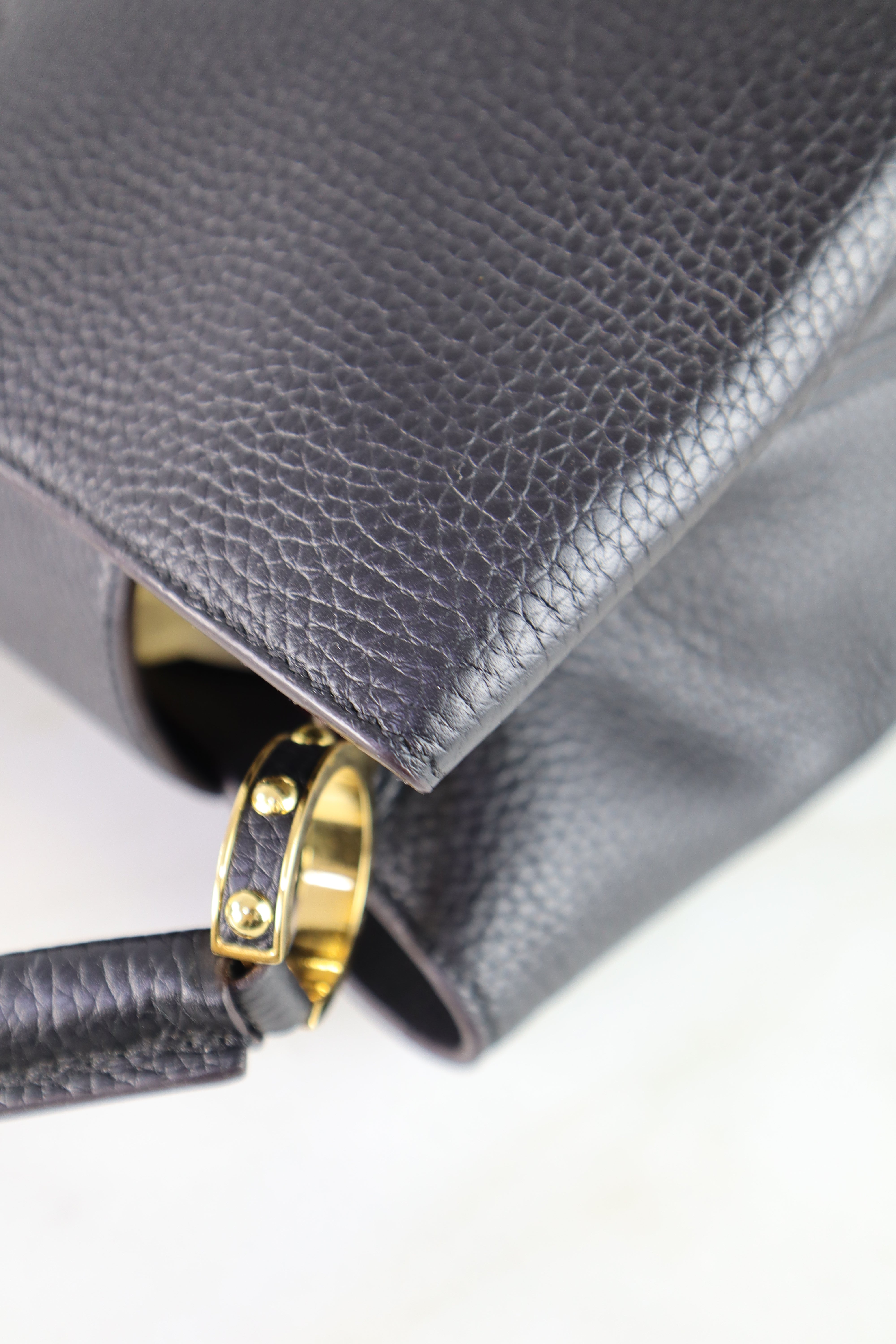 Louis Vuitton Black Capucines GM Tote Bag