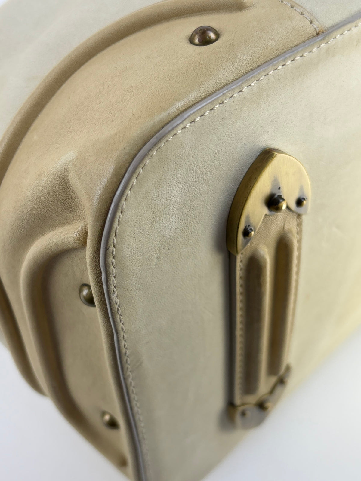Dior ivory nubuck leather Jeanne medium frame shoulder bag