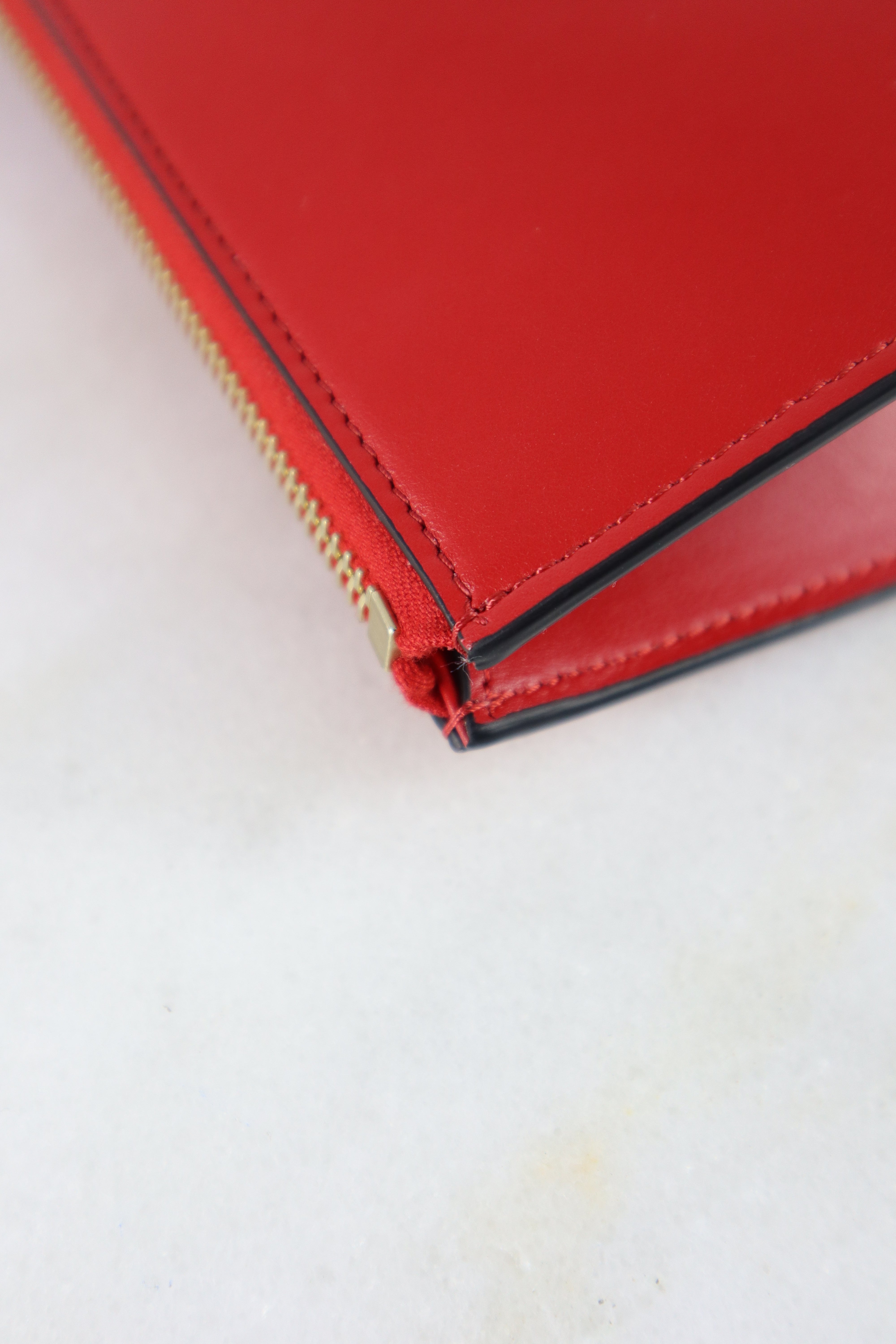 Valentino Red Super V LOGO Pouch