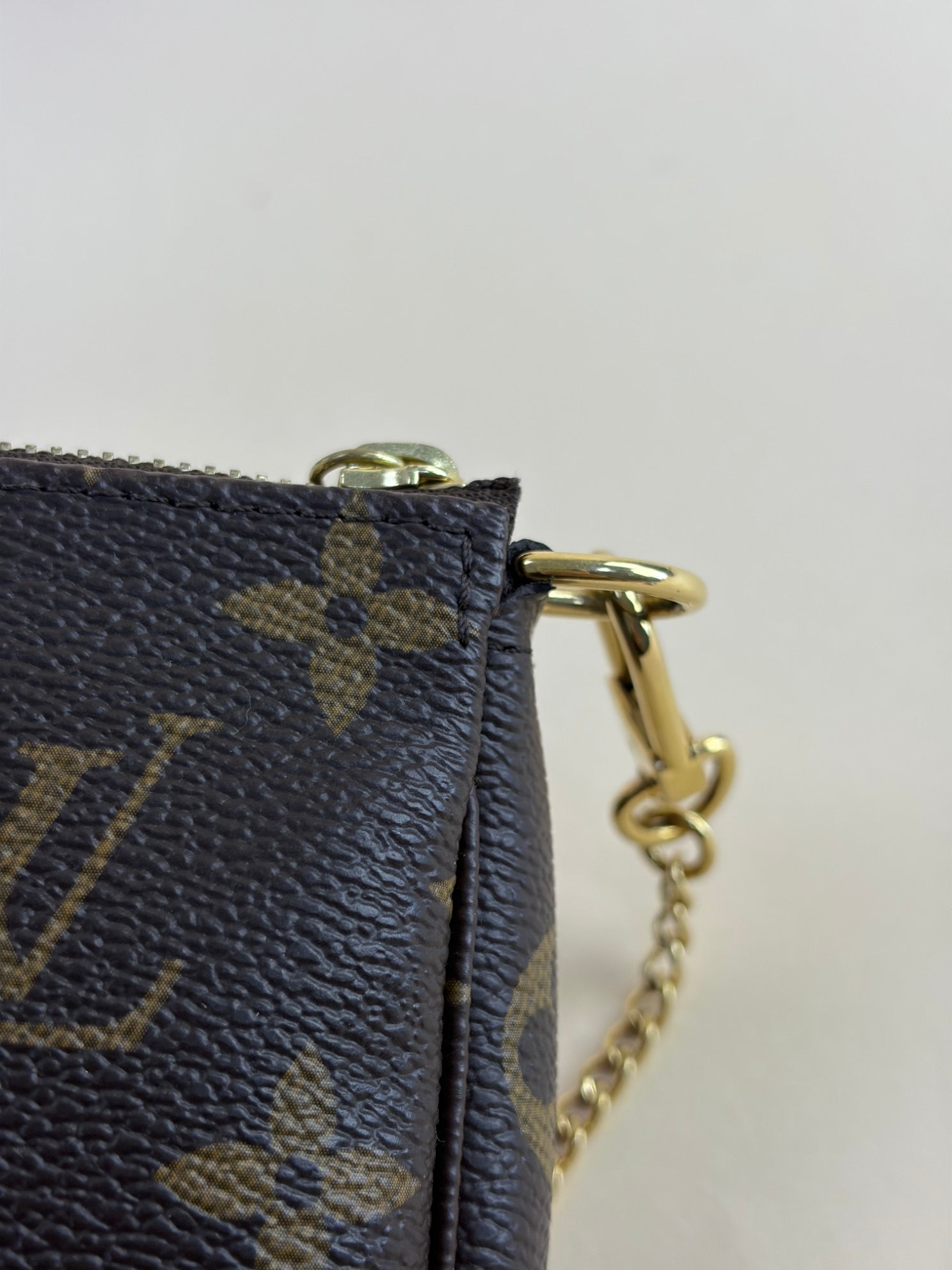 Louis Vuitton Monogram Red 2022 Holiday Christmas Animation Paris Mini Pochette