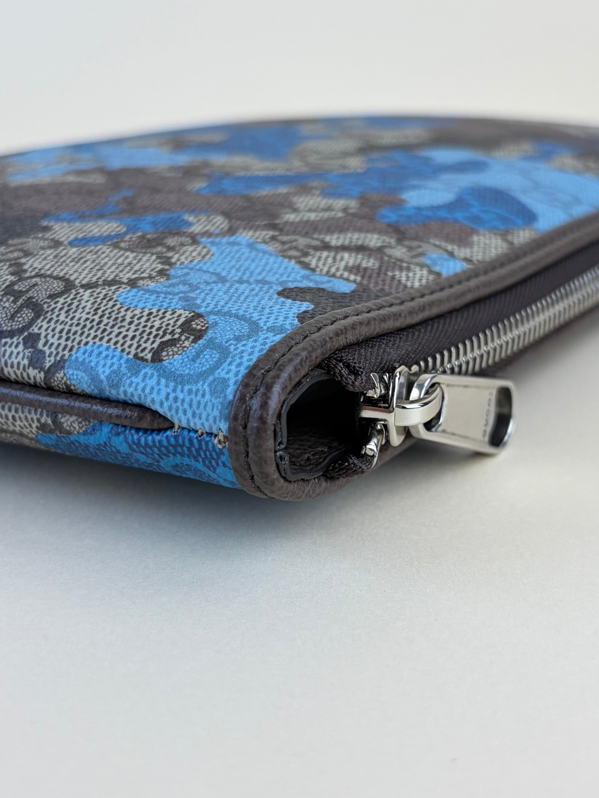 Gucci gg supreme monogram brown /blue camouflage