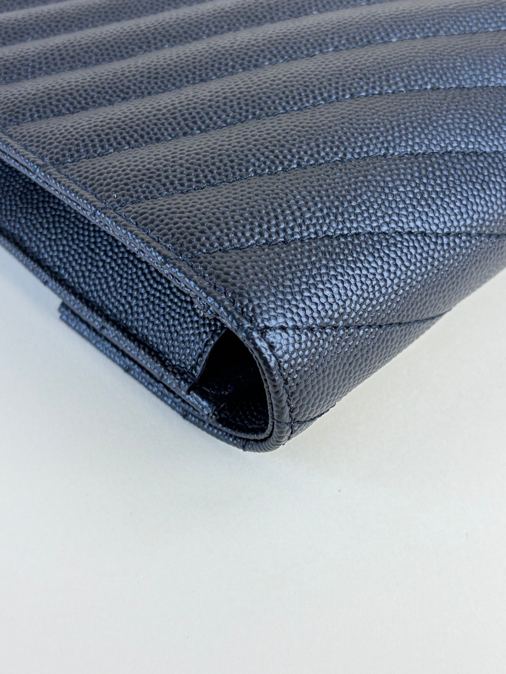 ysl black grain de pouch leather Cassandre matelassé flap
