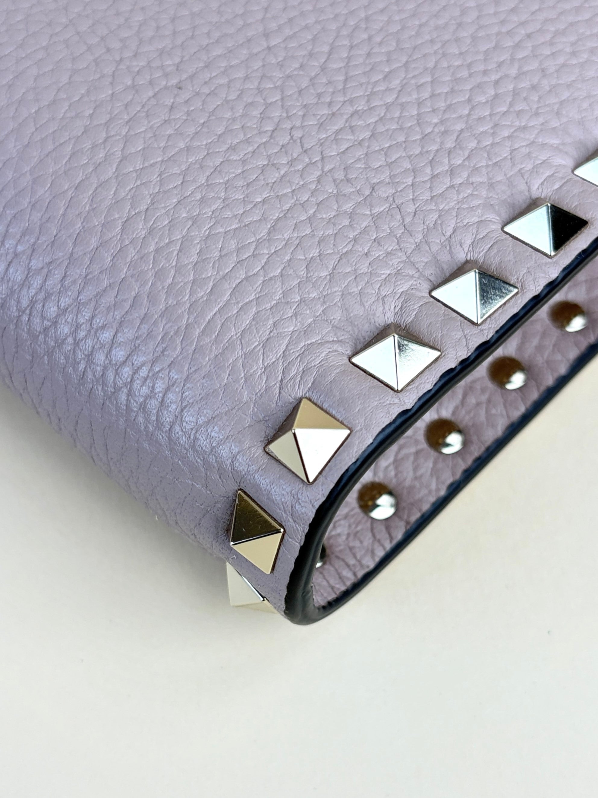 Valentino euro nude pebbled Rock stud Zipped pouch