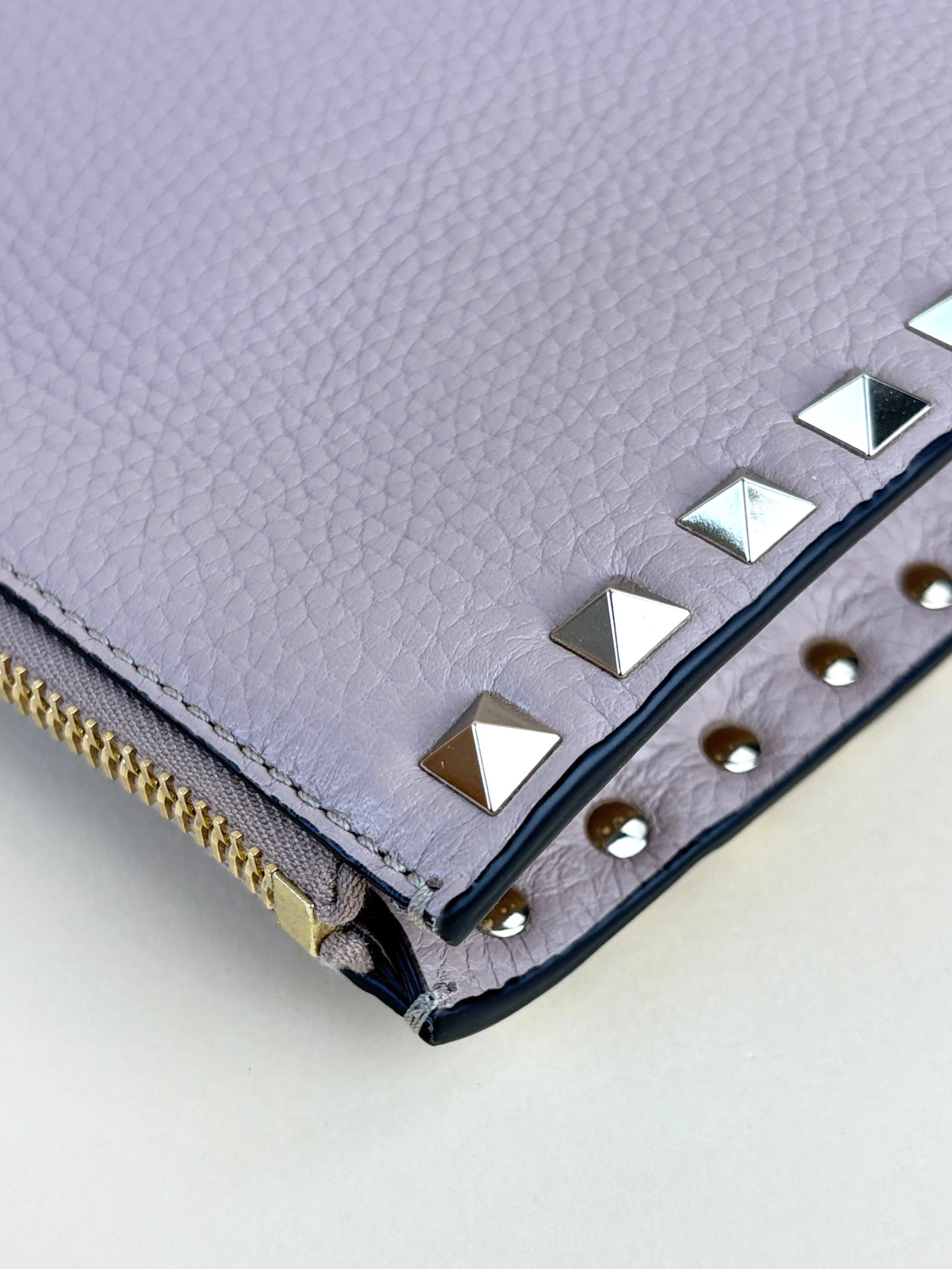 Valentino euro nude pebbled Rock stud Zipped pouch