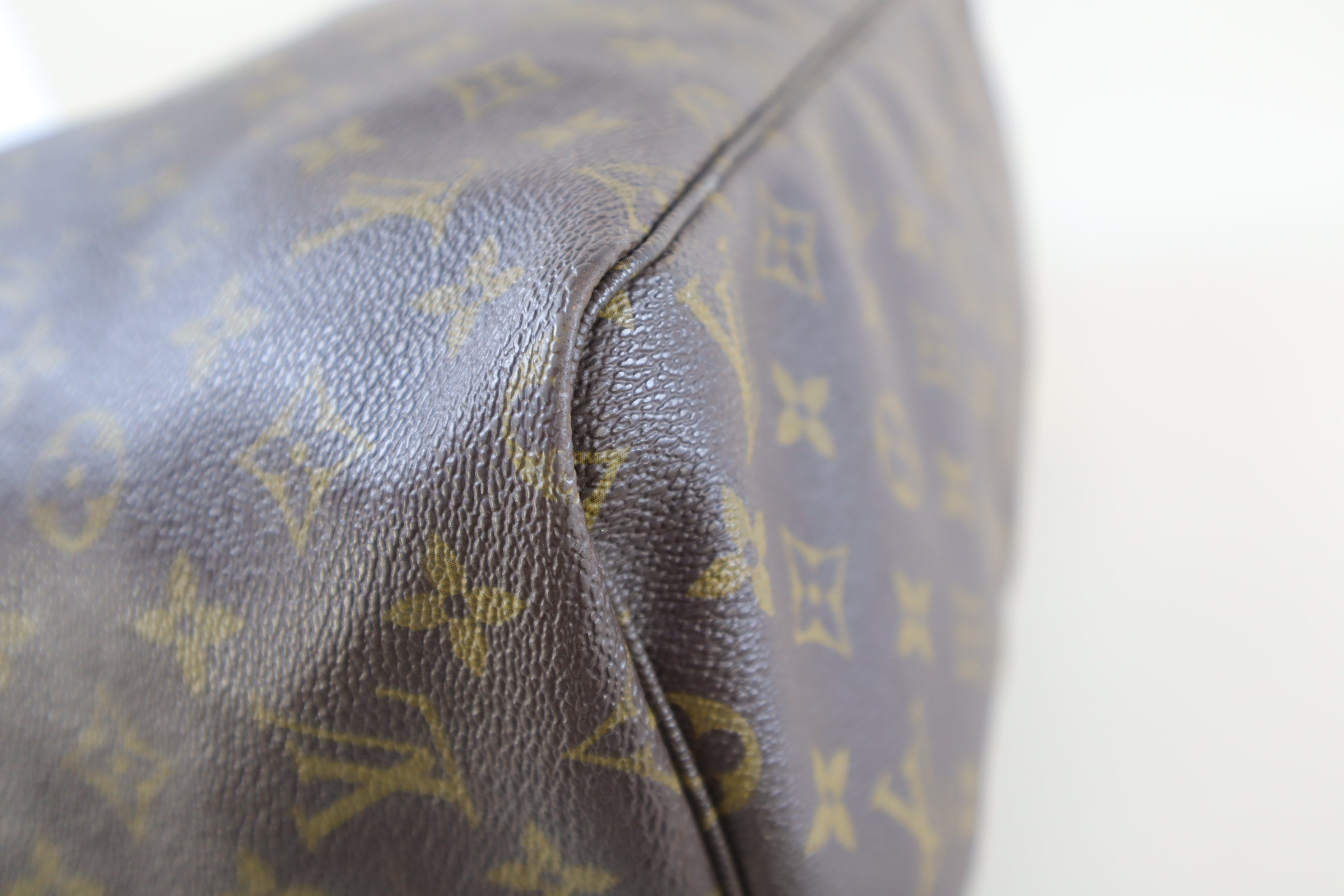 Louis Vuitton Monogram Neverfull GM Bag