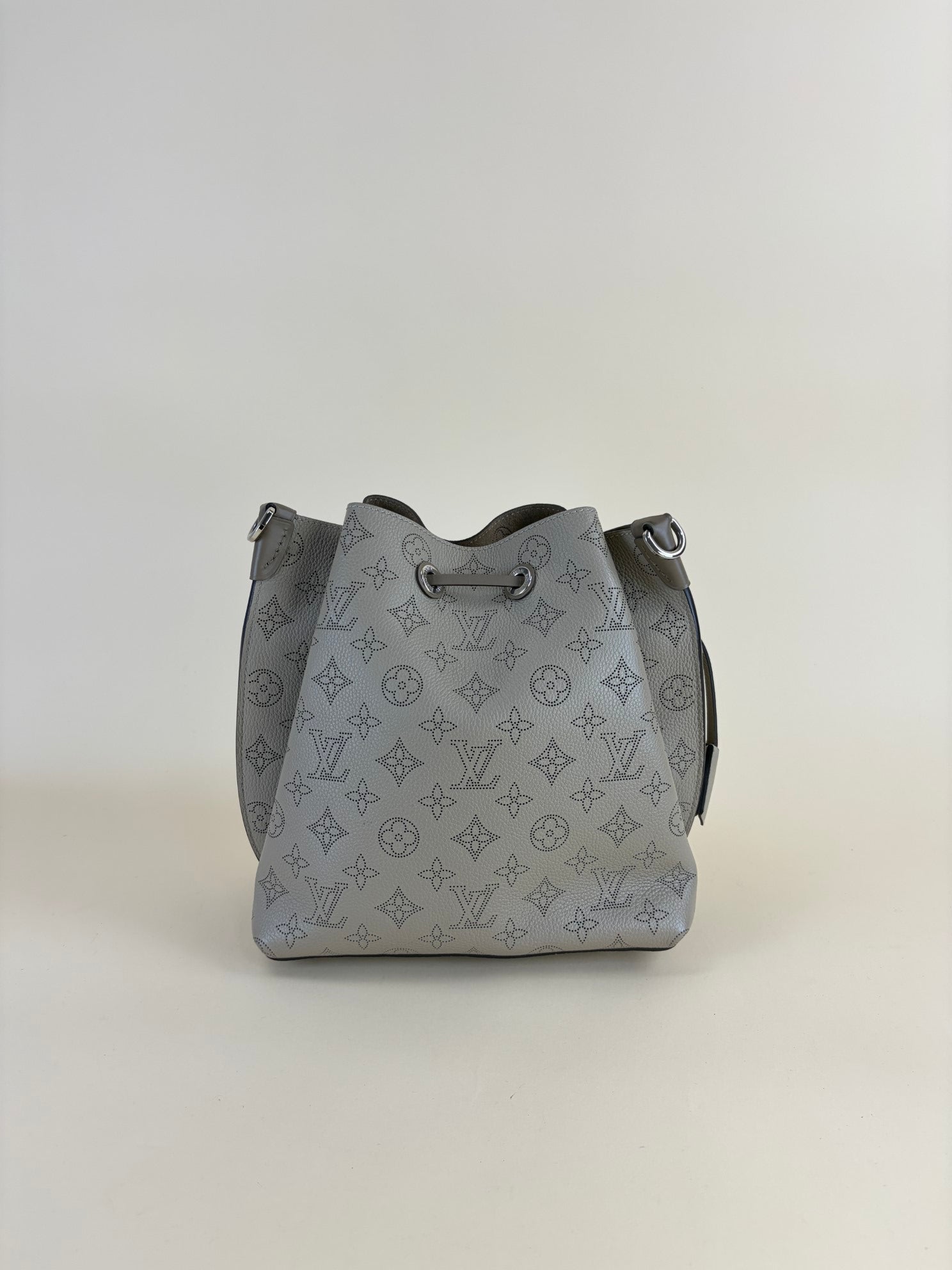 Louis Vuitton monogram Mahina calf leather maria bucket bag