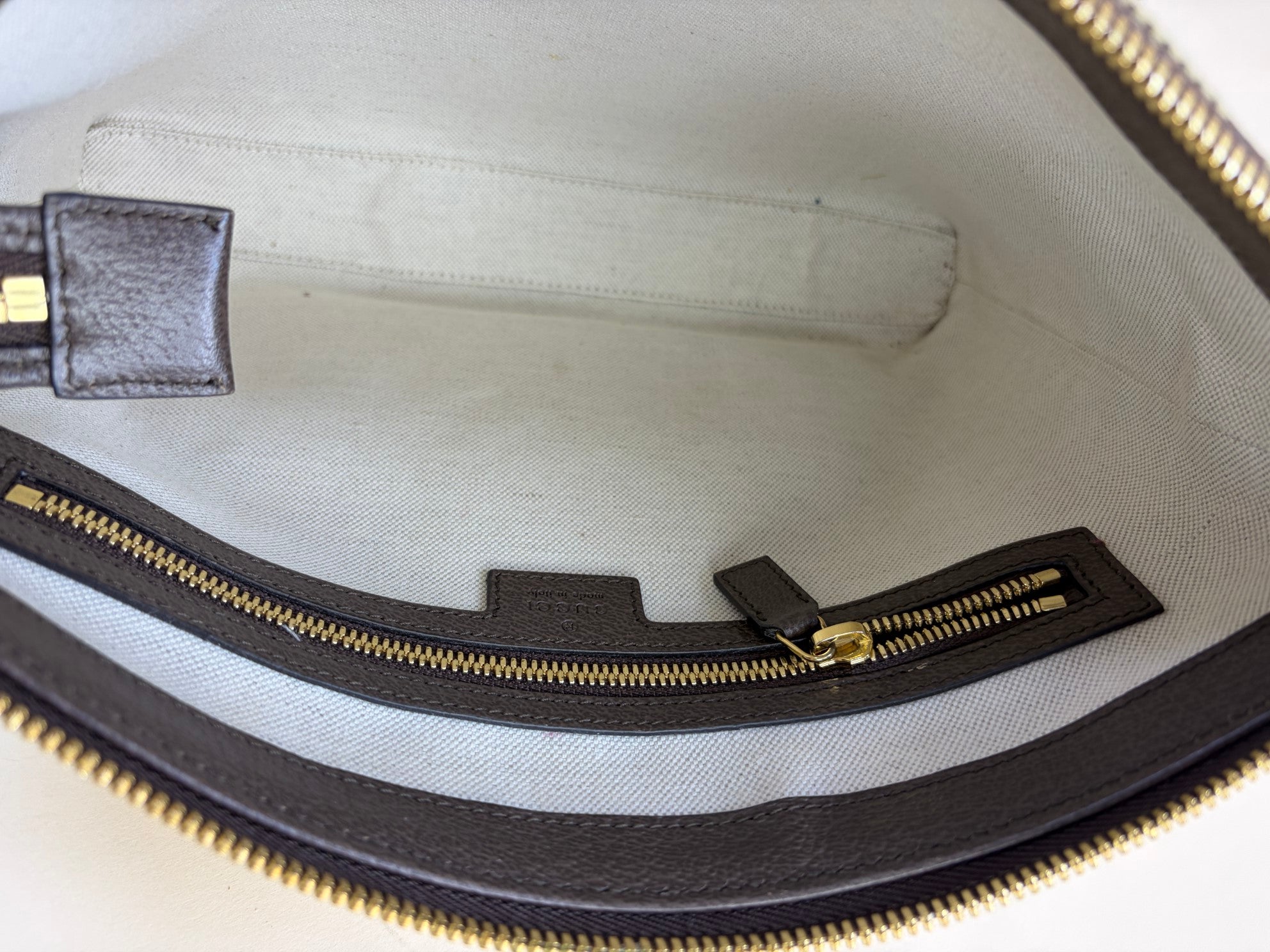 Gucci Brown GG Jumbo Wristlet Messenger Bag