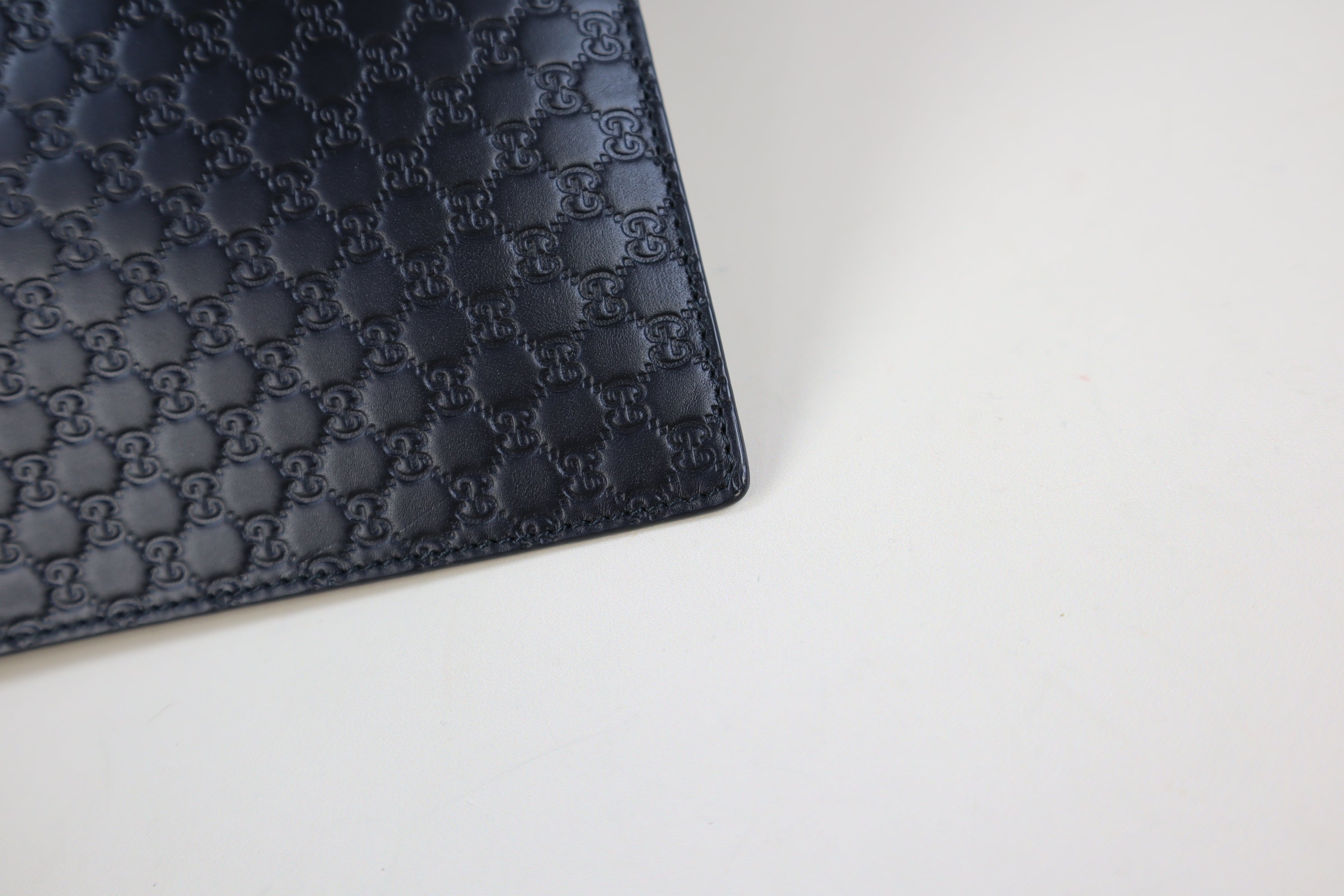 Gucci Black GG Micro Pouch (Unisex)