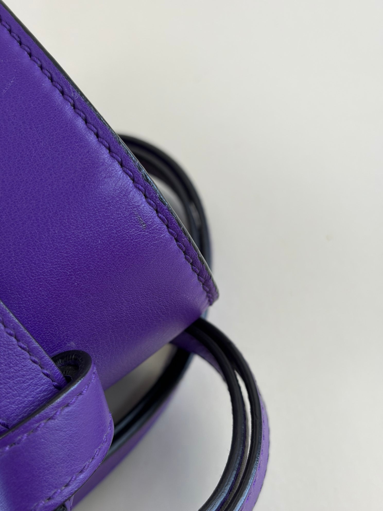 Gucci purple calf skin leather animalier shoulder bag