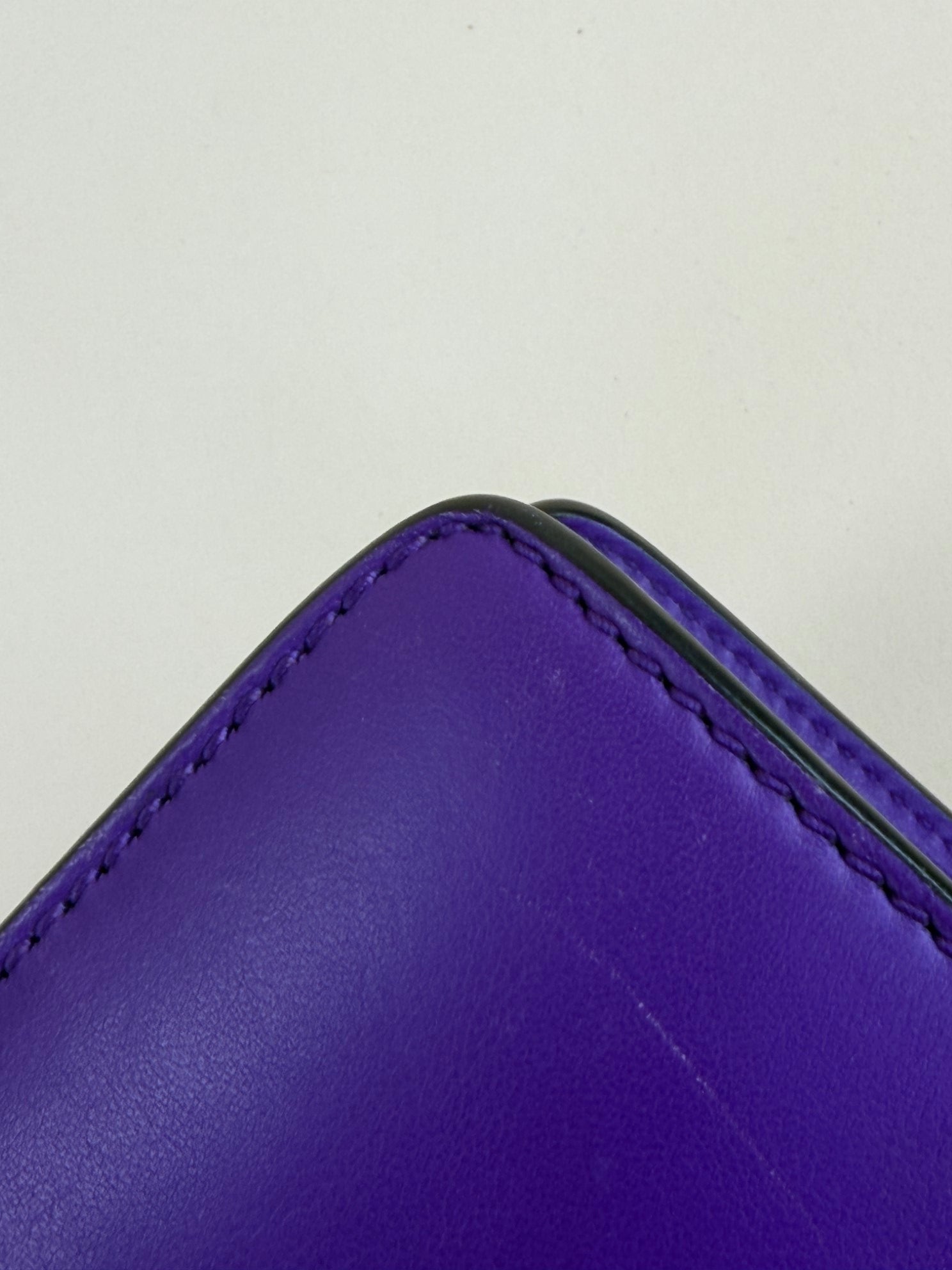 Gucci purple calf skin leather animalier shoulder bag
