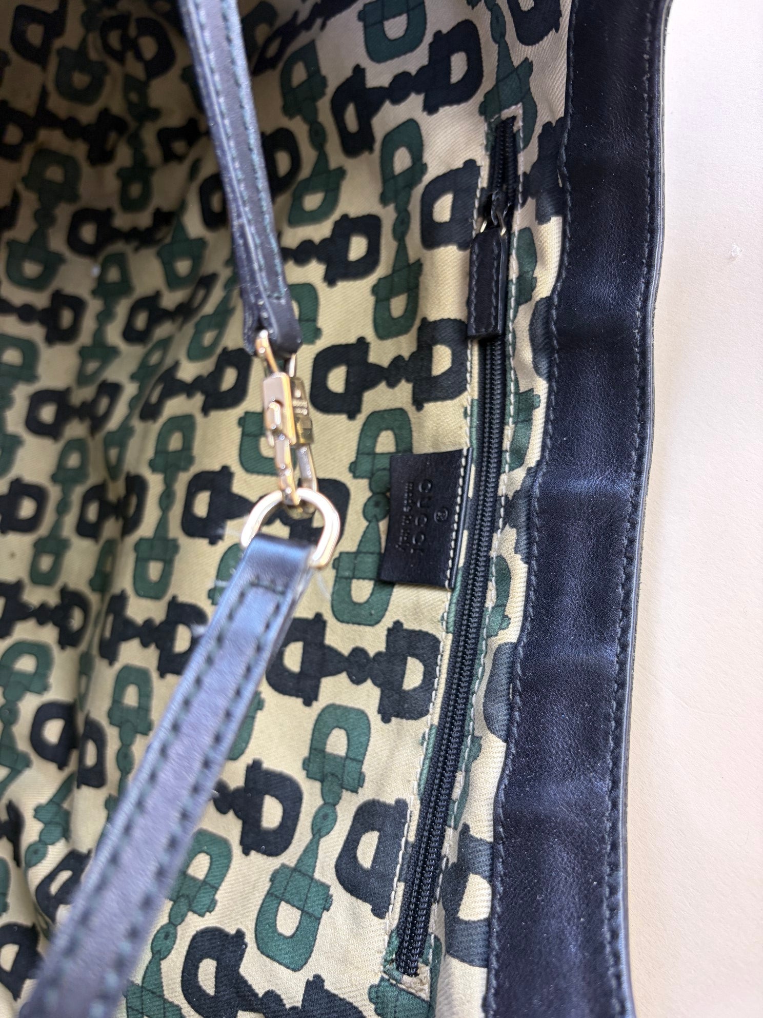 Gucci Black Guccissima D-Ring Hobo Large Bag