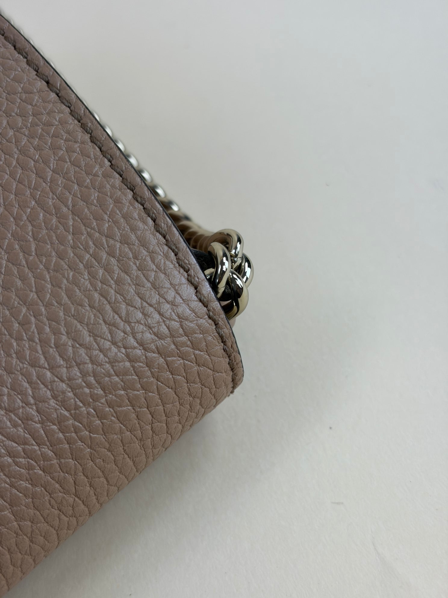 Gucci pebbled calfskin medium soho flap chain crossbody bag