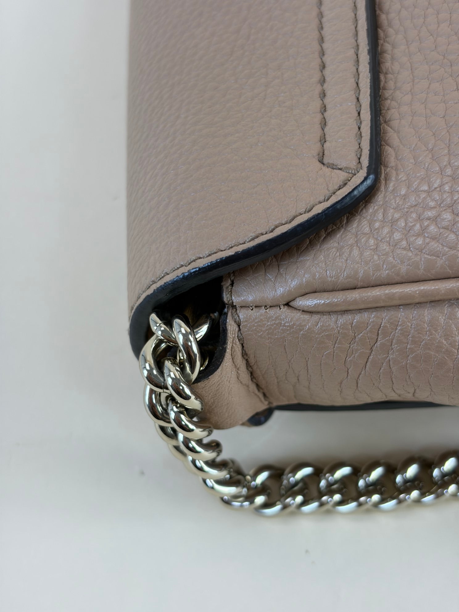 Gucci pebbled calfskin medium soho flap chain crossbody bag