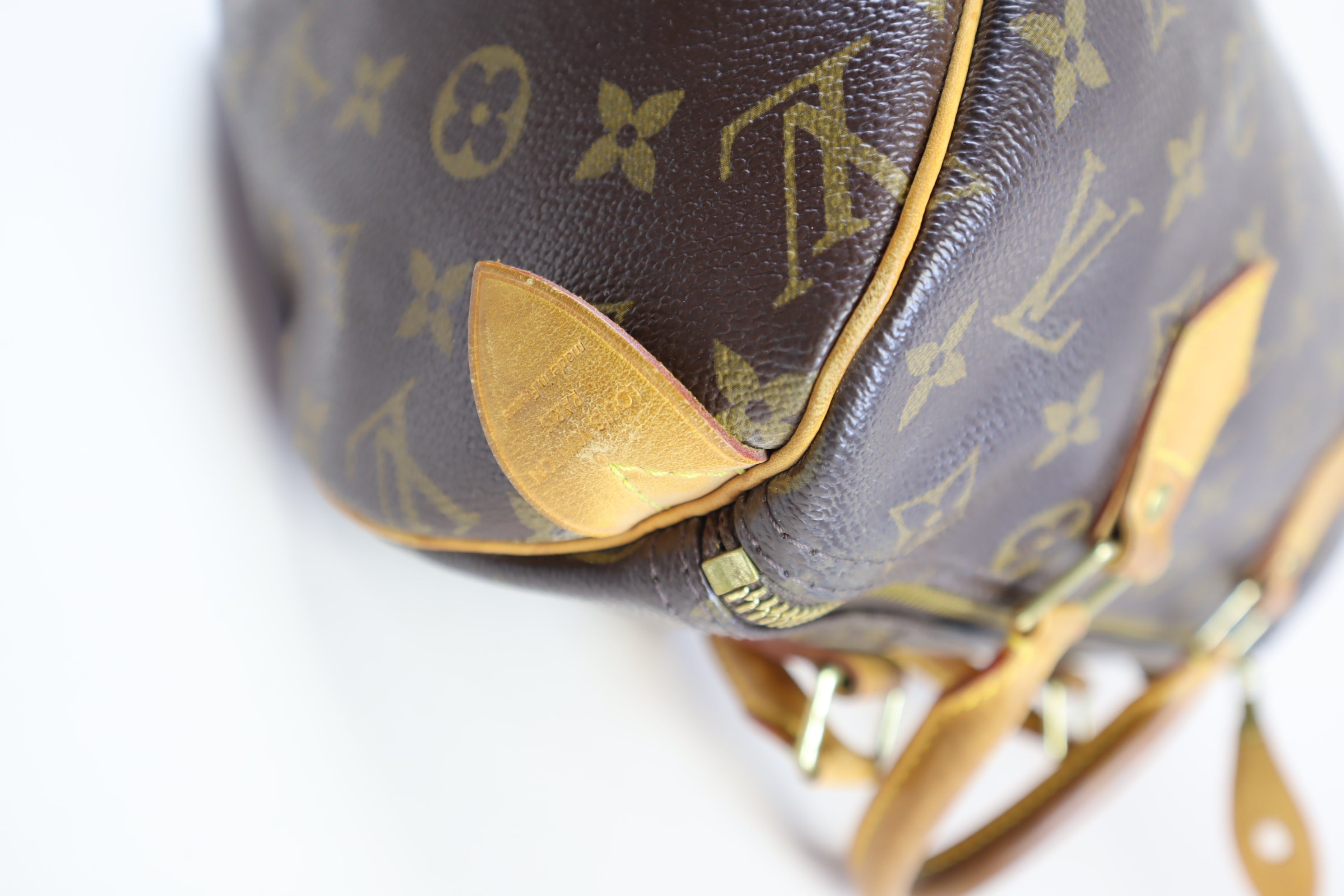 Louis Vuitton Monogram Speedy 30 Tote Bag