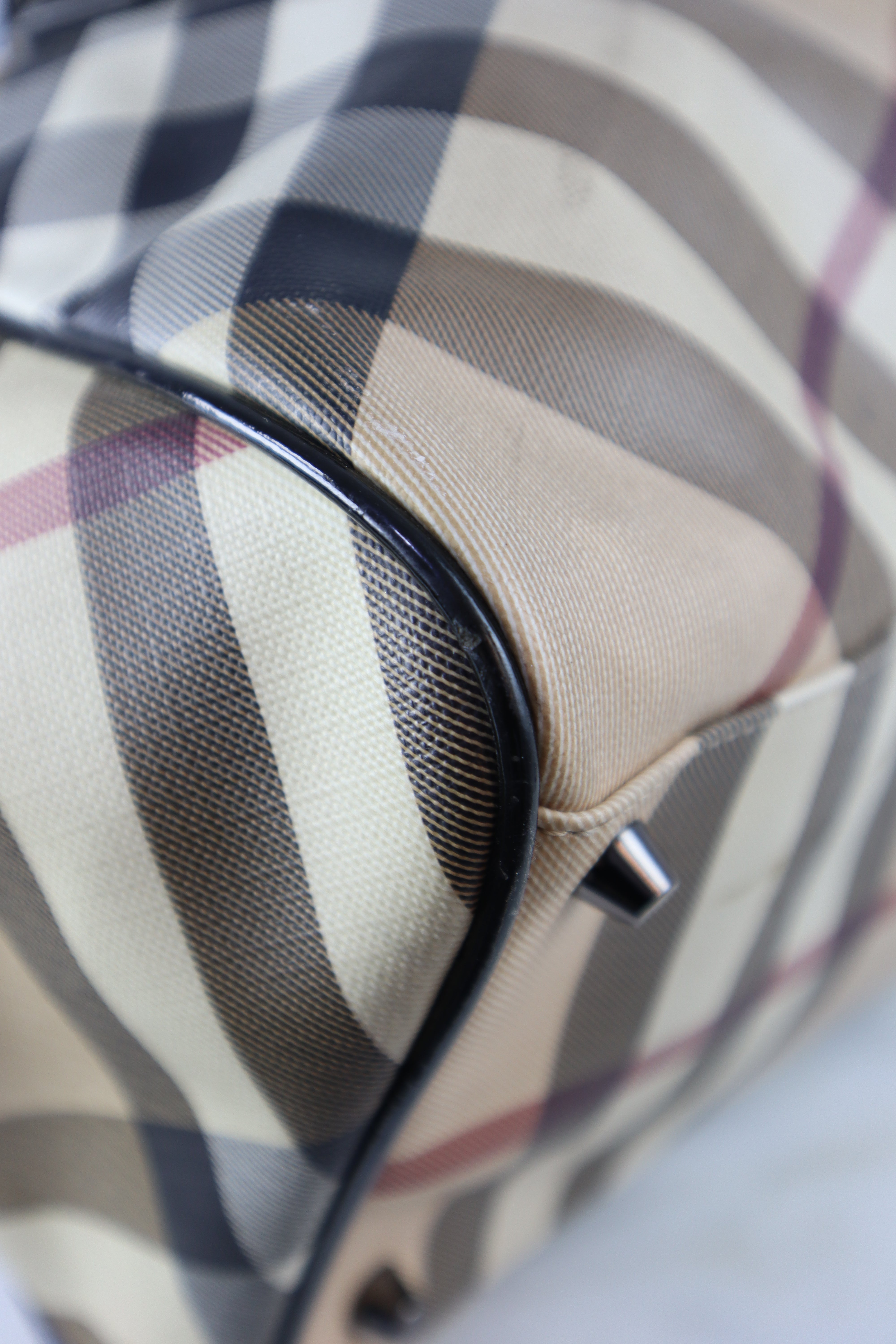 Burberry Nova Check Black Medium Melbury Shoulder Bag