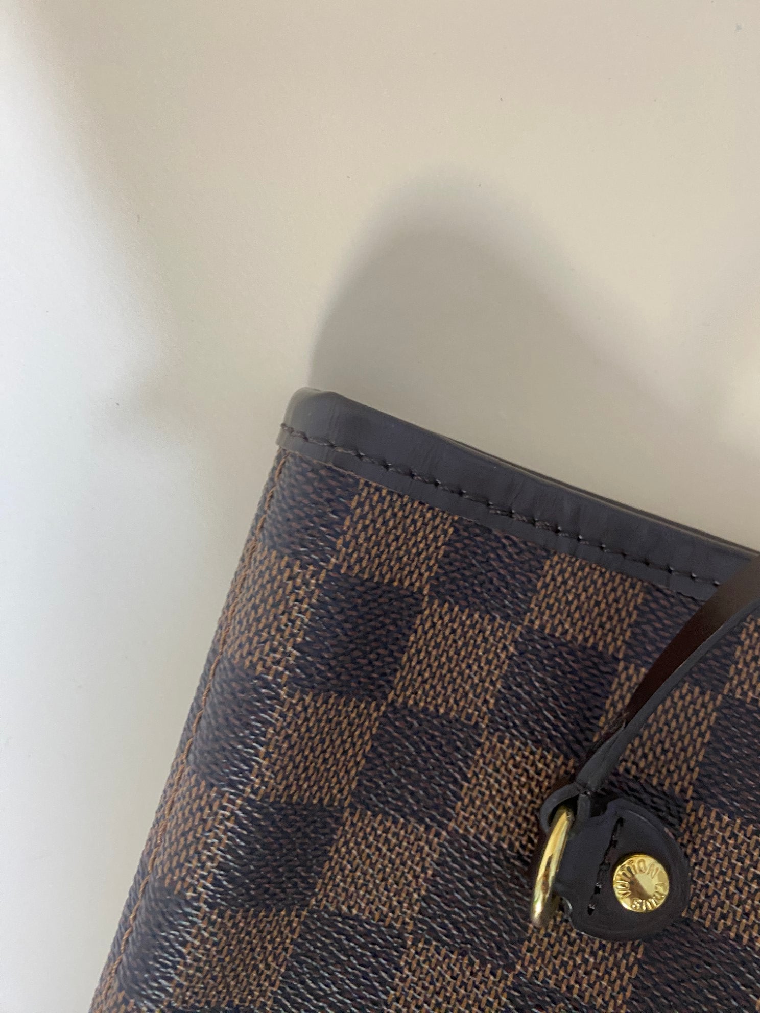 Louis Vuitton mm damier Ebene Never full