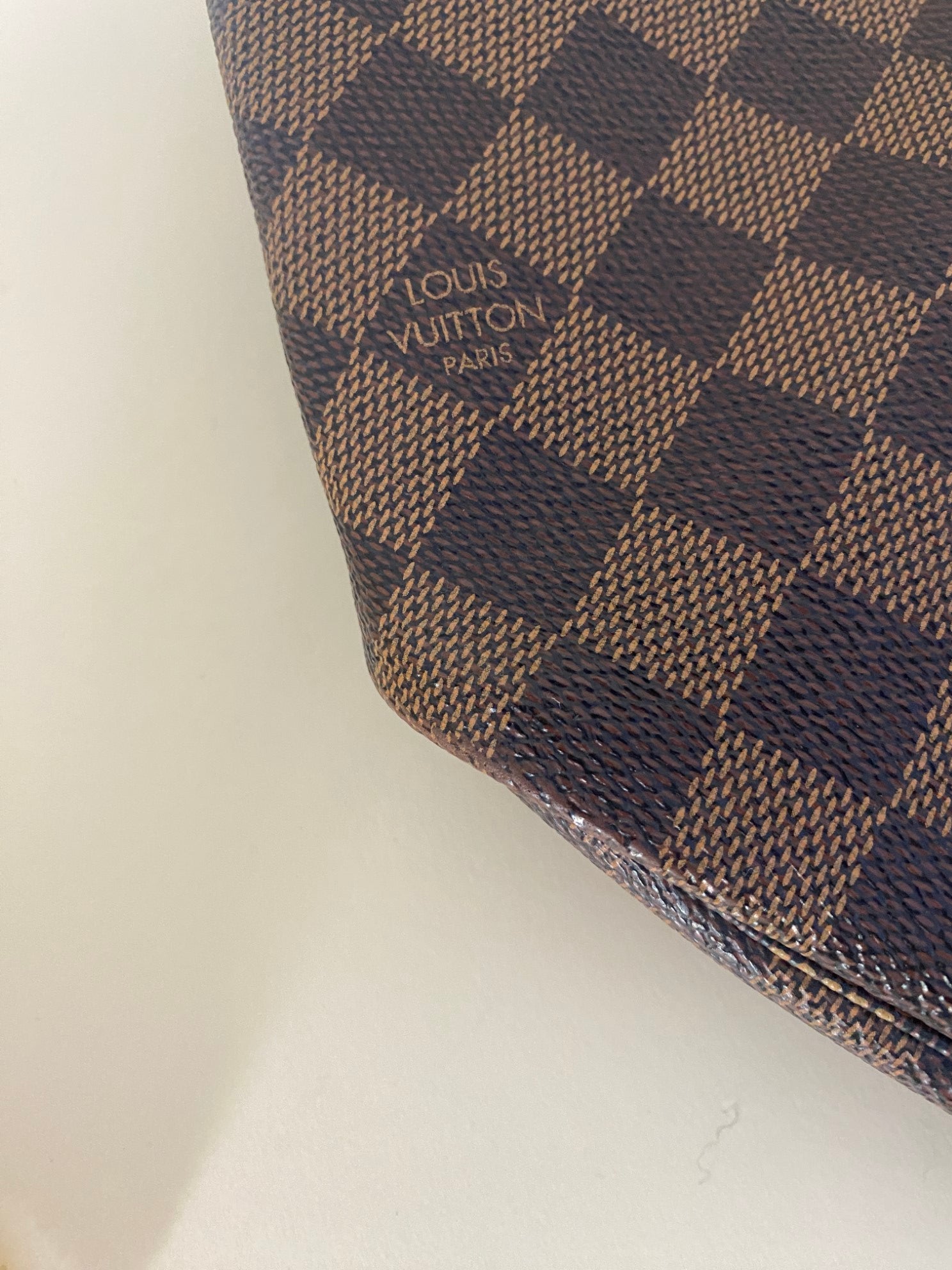 Louis Vuitton mm damier Ebene Never full