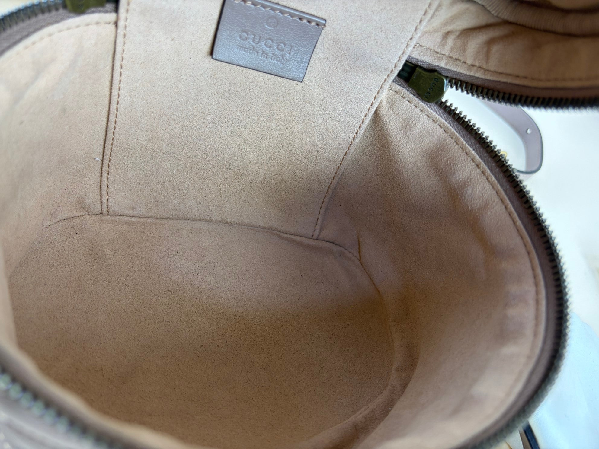 GUCCI nude calfskin matelassé mini gg Marmont round backpack bag