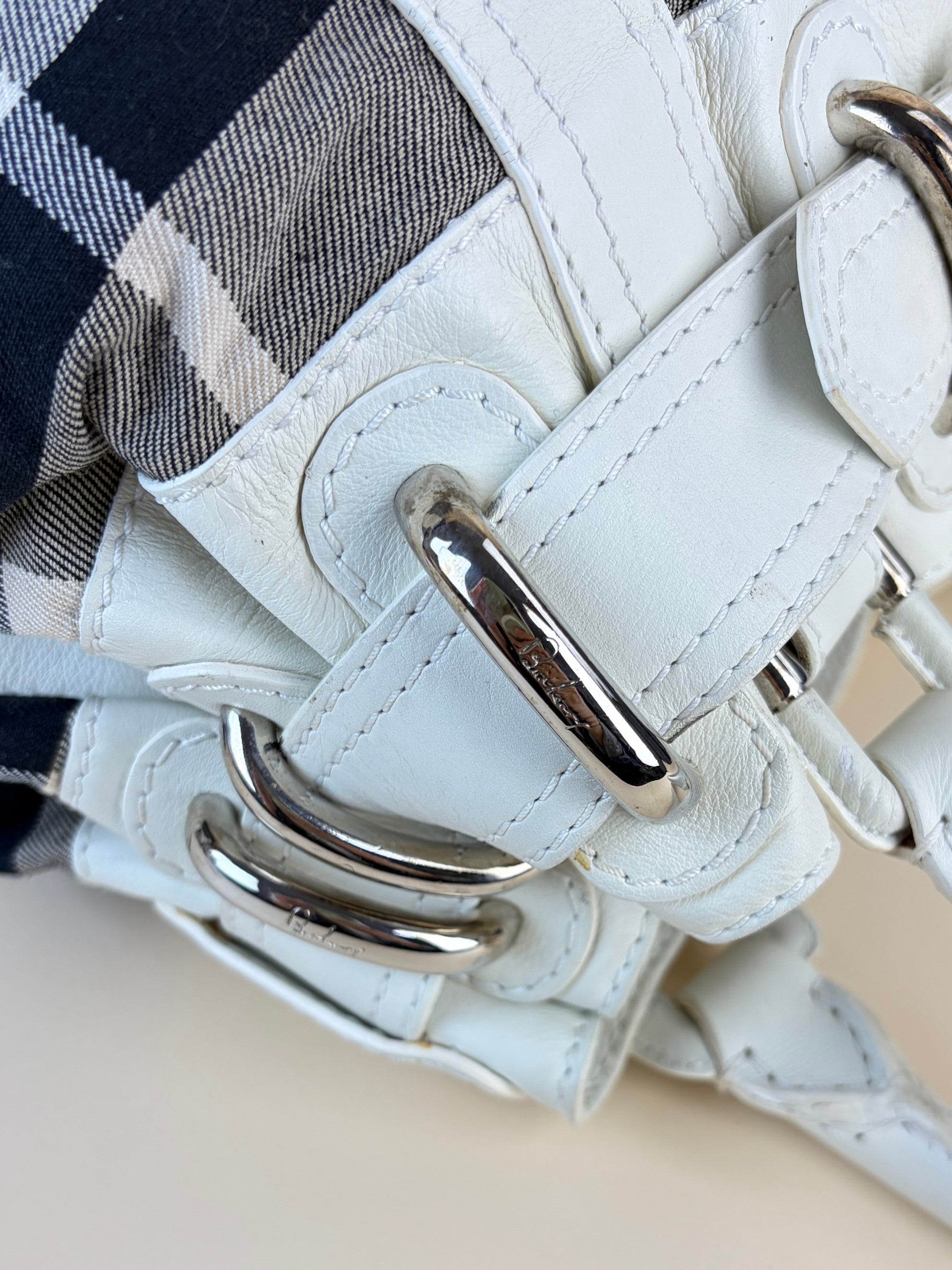Burberry white leather nova/check large Beaton tote bag