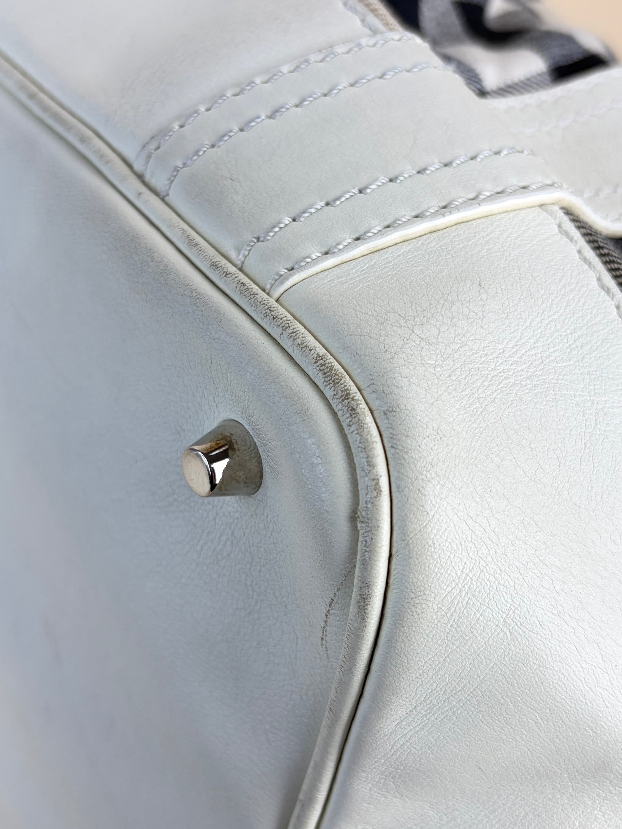 Burberry white leather nova/check large Beaton tote bag