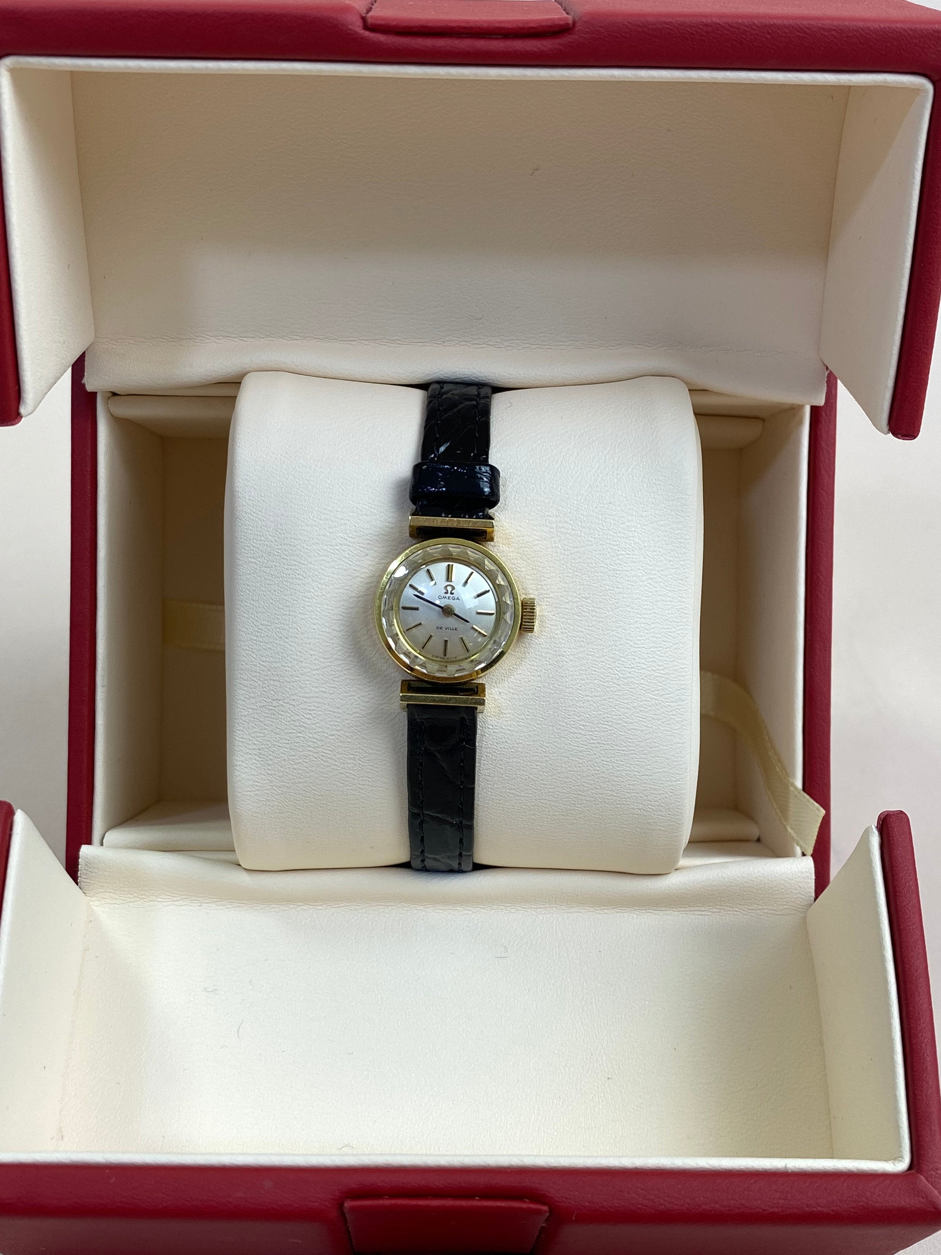 Omega Black Vintage Mechanical Movement De Ville 17mm Watch