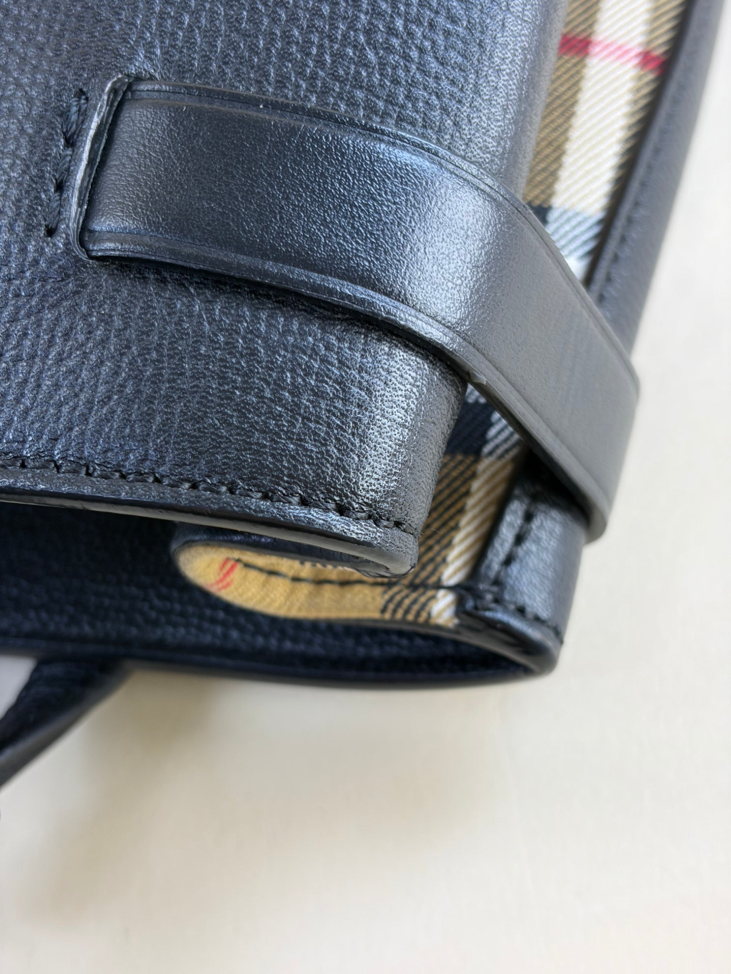 Burberry black banner small leather house check