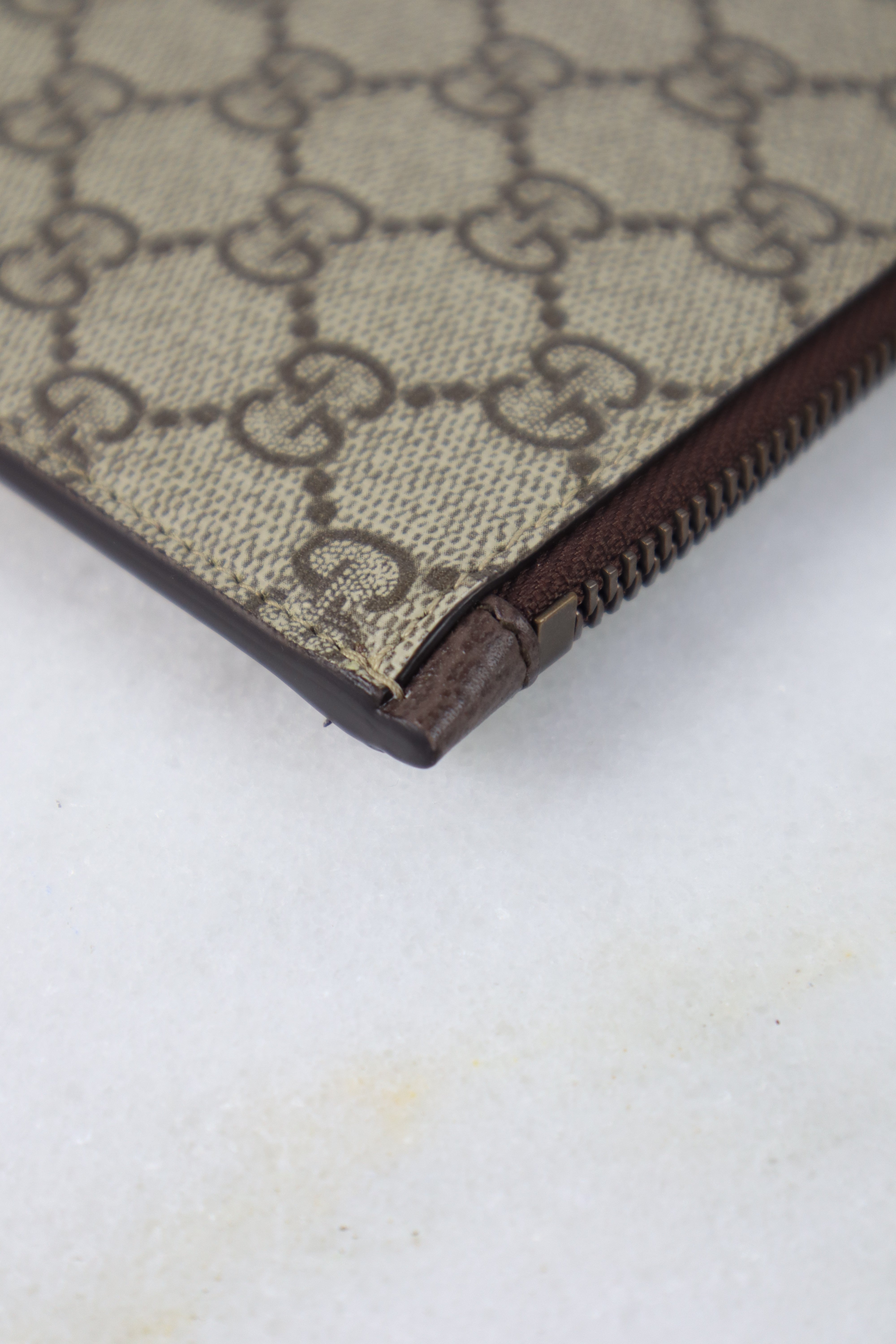 Gucci Beige GG Supreme Neo Vintage Pouch