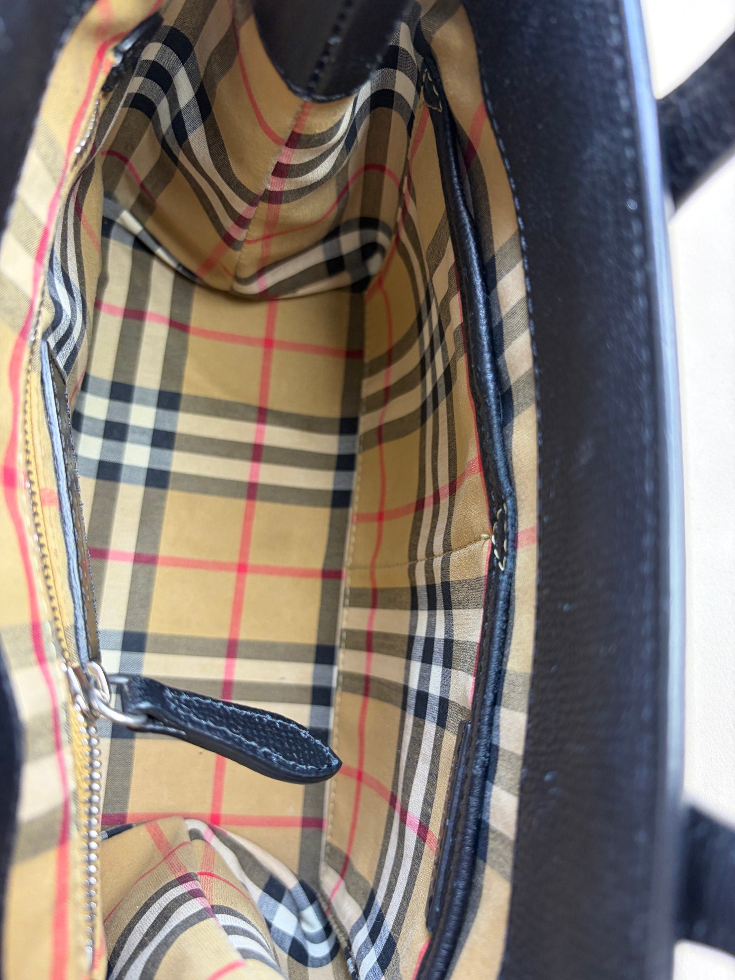 Burberry black banner small leather house check