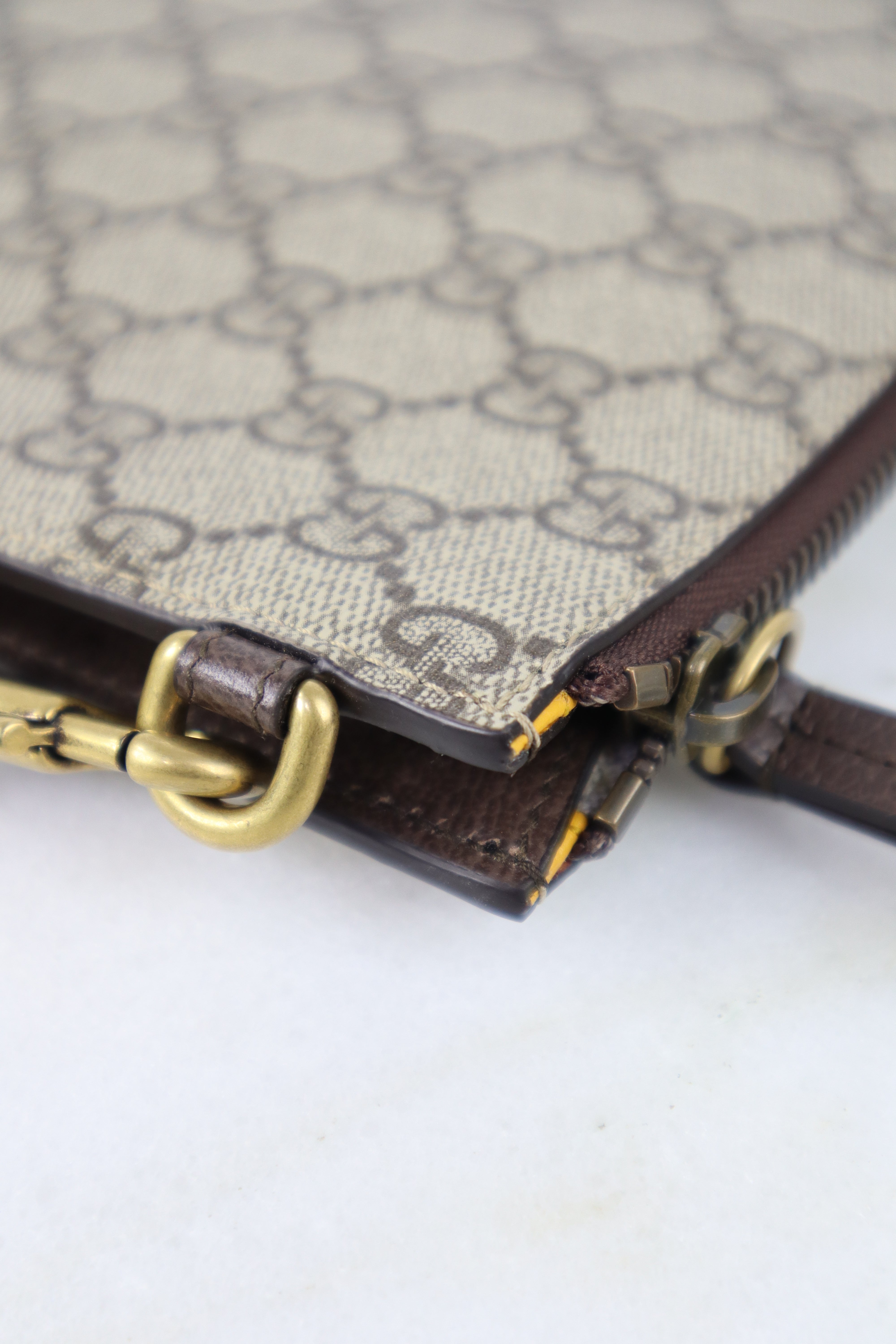 Gucci Beige GG Supreme Neo Vintage Pouch