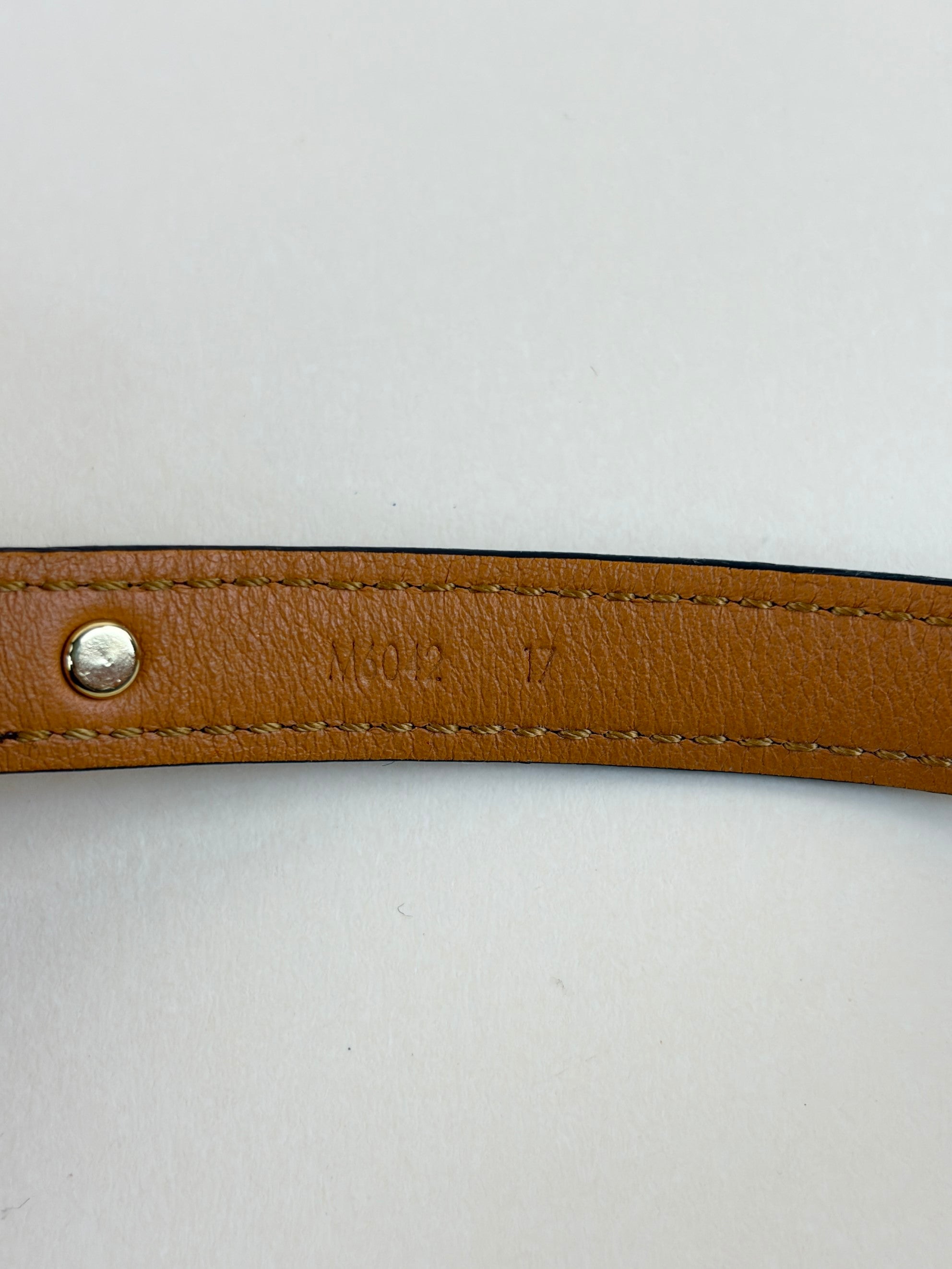 Louis Vuitton Monogram Essential V Bracelet