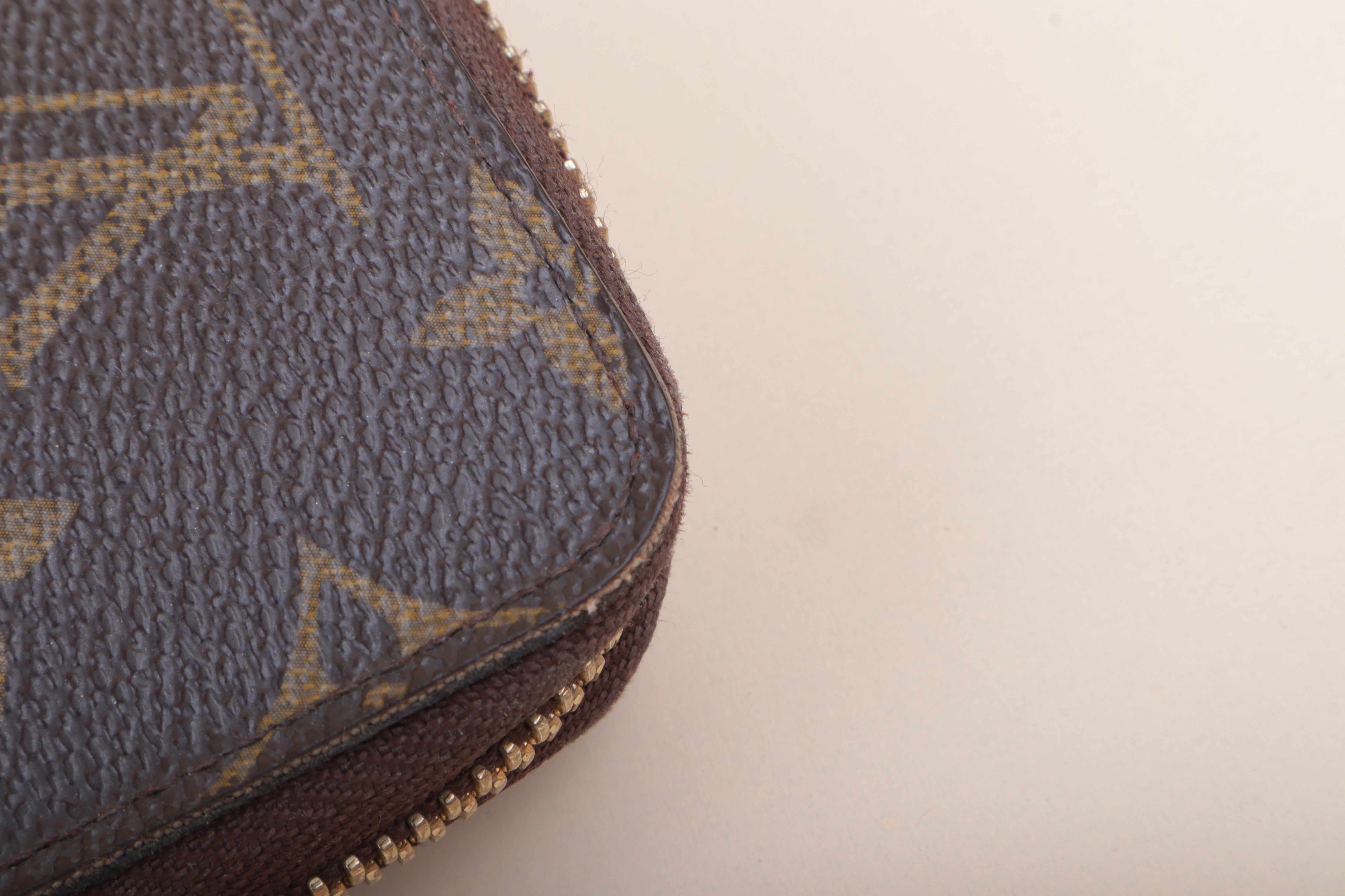 Louis Vuitton Monogram Zippy Organizer Compact Wallet