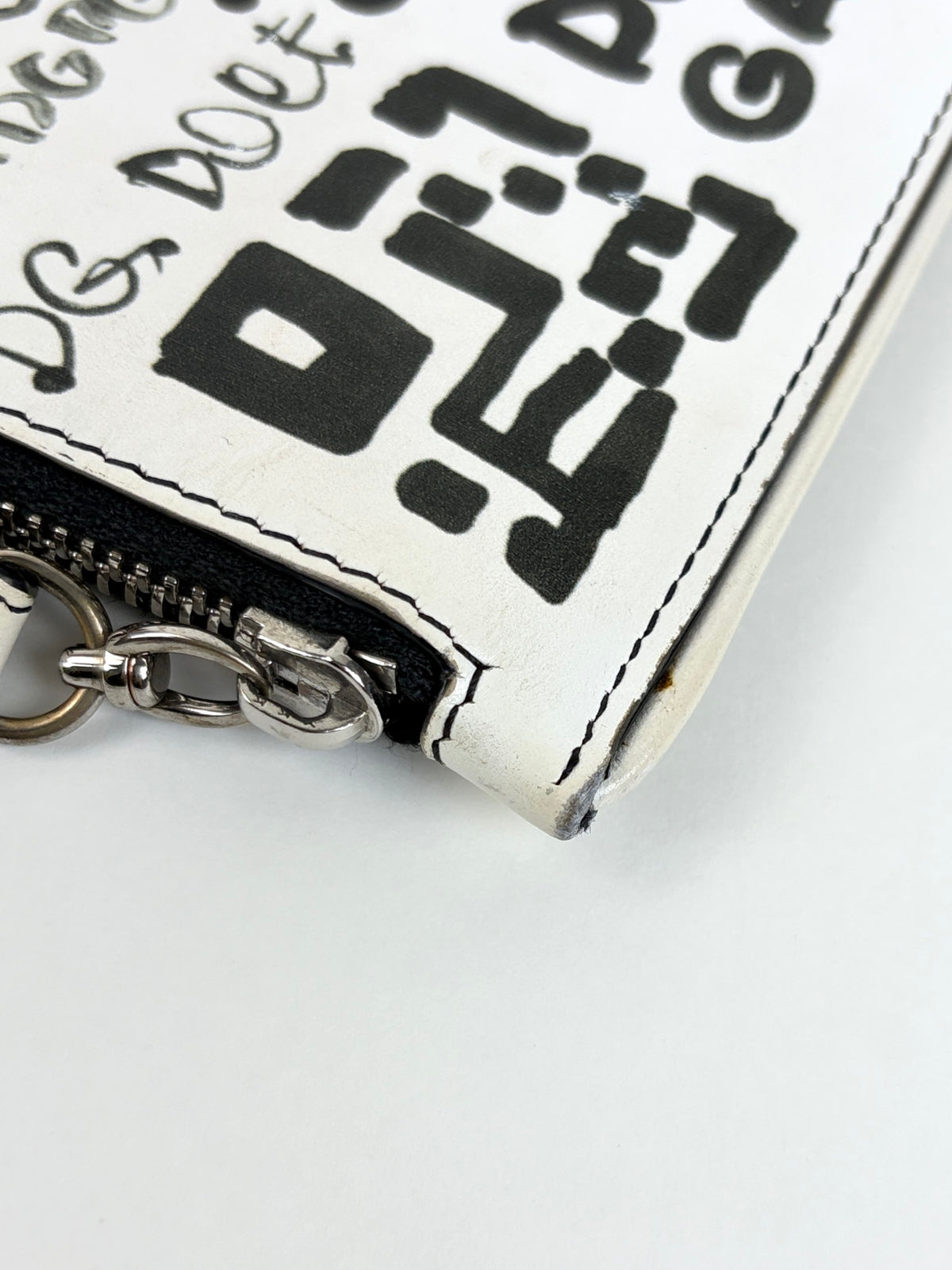 Dolce & Gabbana white calfskin limited graffiti printed flat clutch