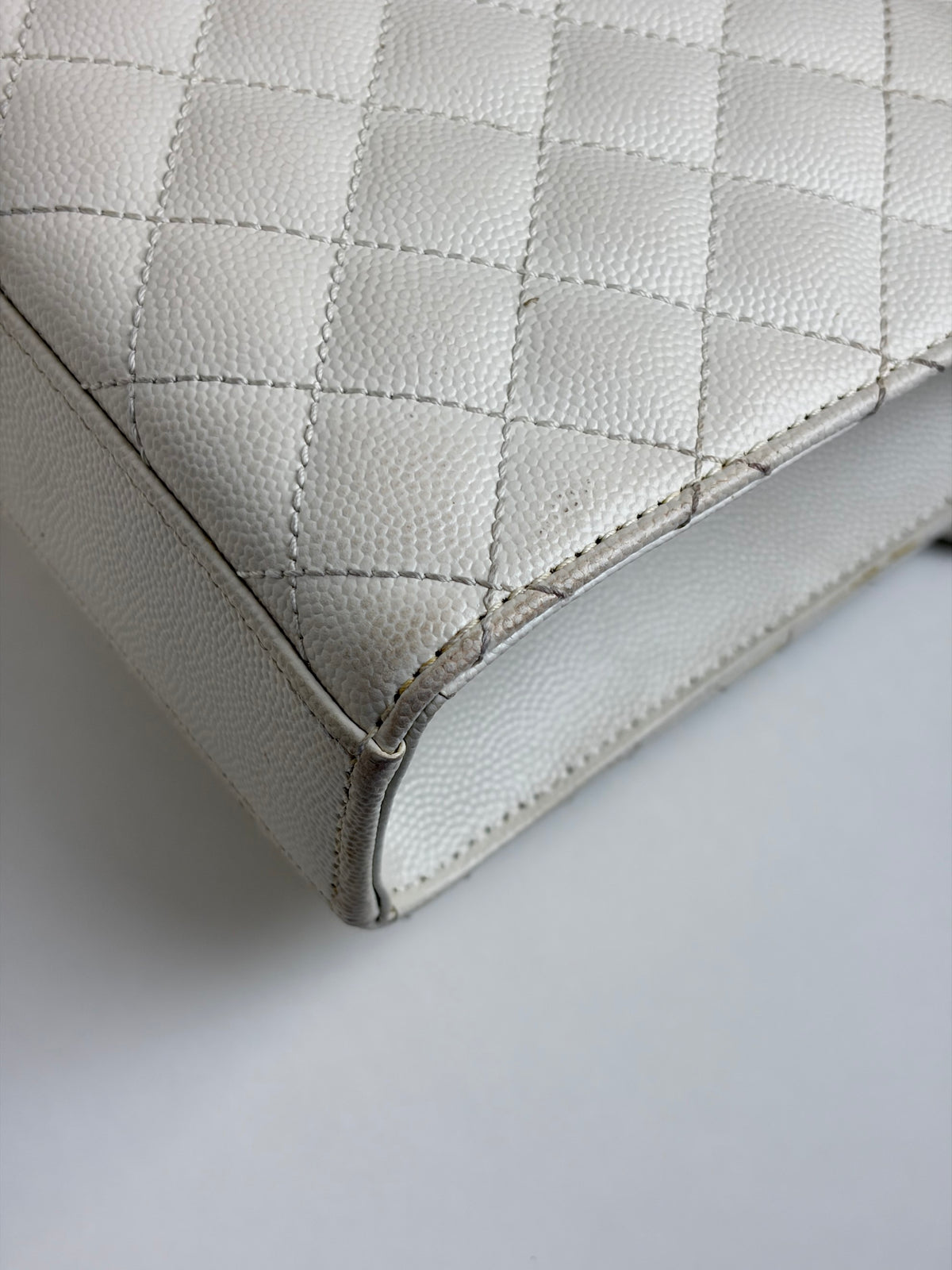 YSL white matelassé tri-quilt medium monogram