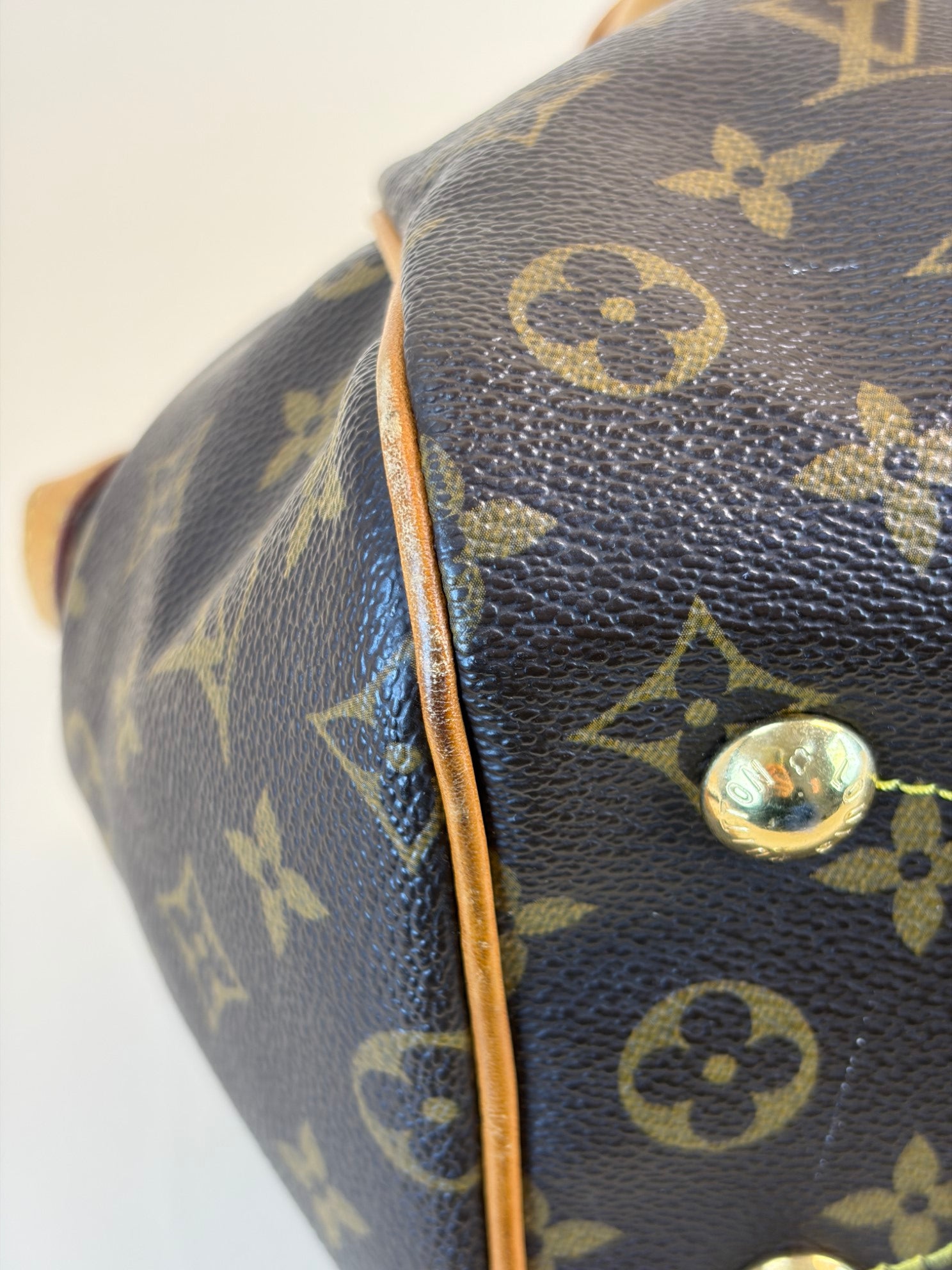 Louis Vuitton Monogram Tivoli PM Bag