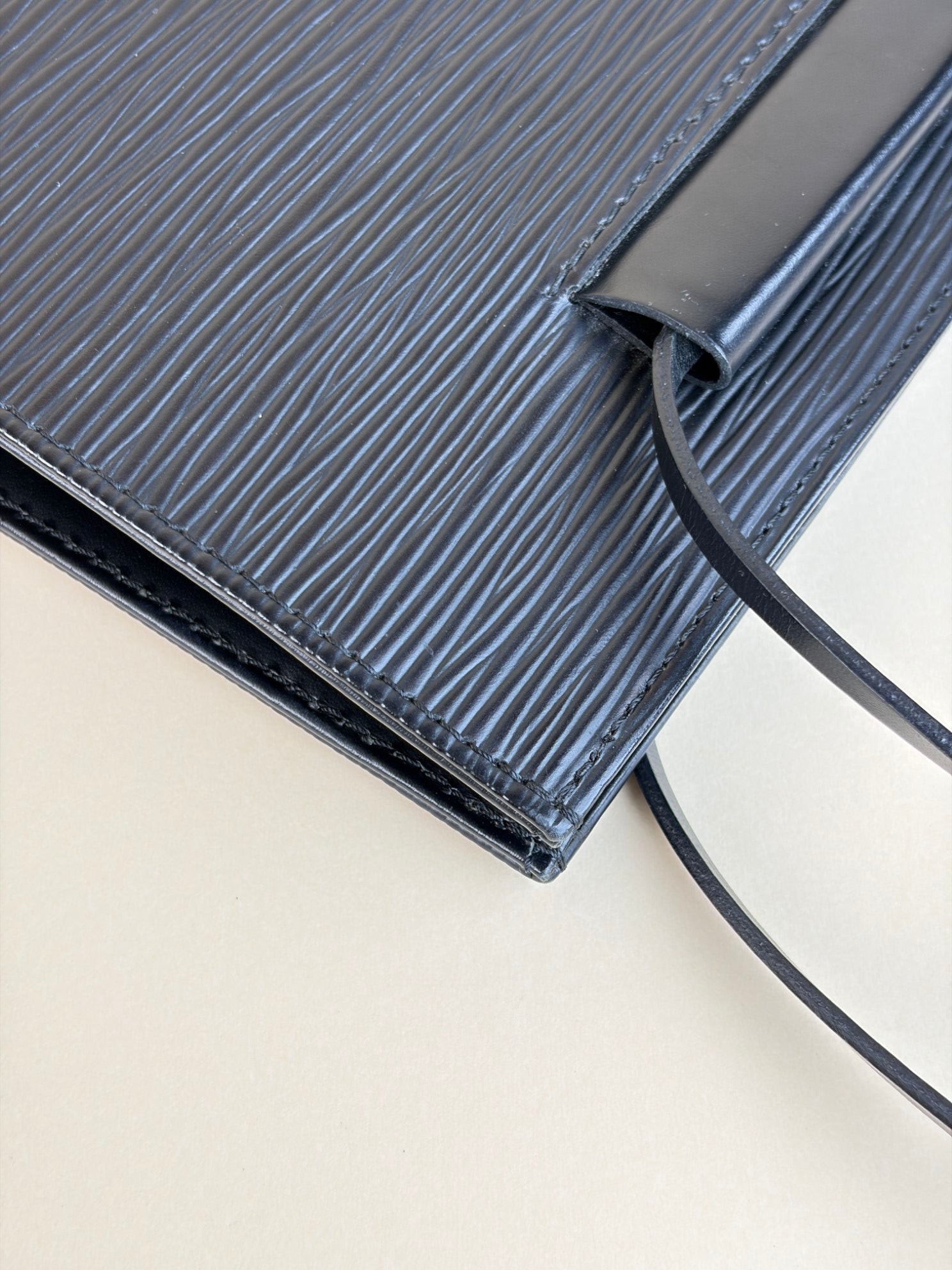 louis Vuitton black epi Tropez shoulder bag