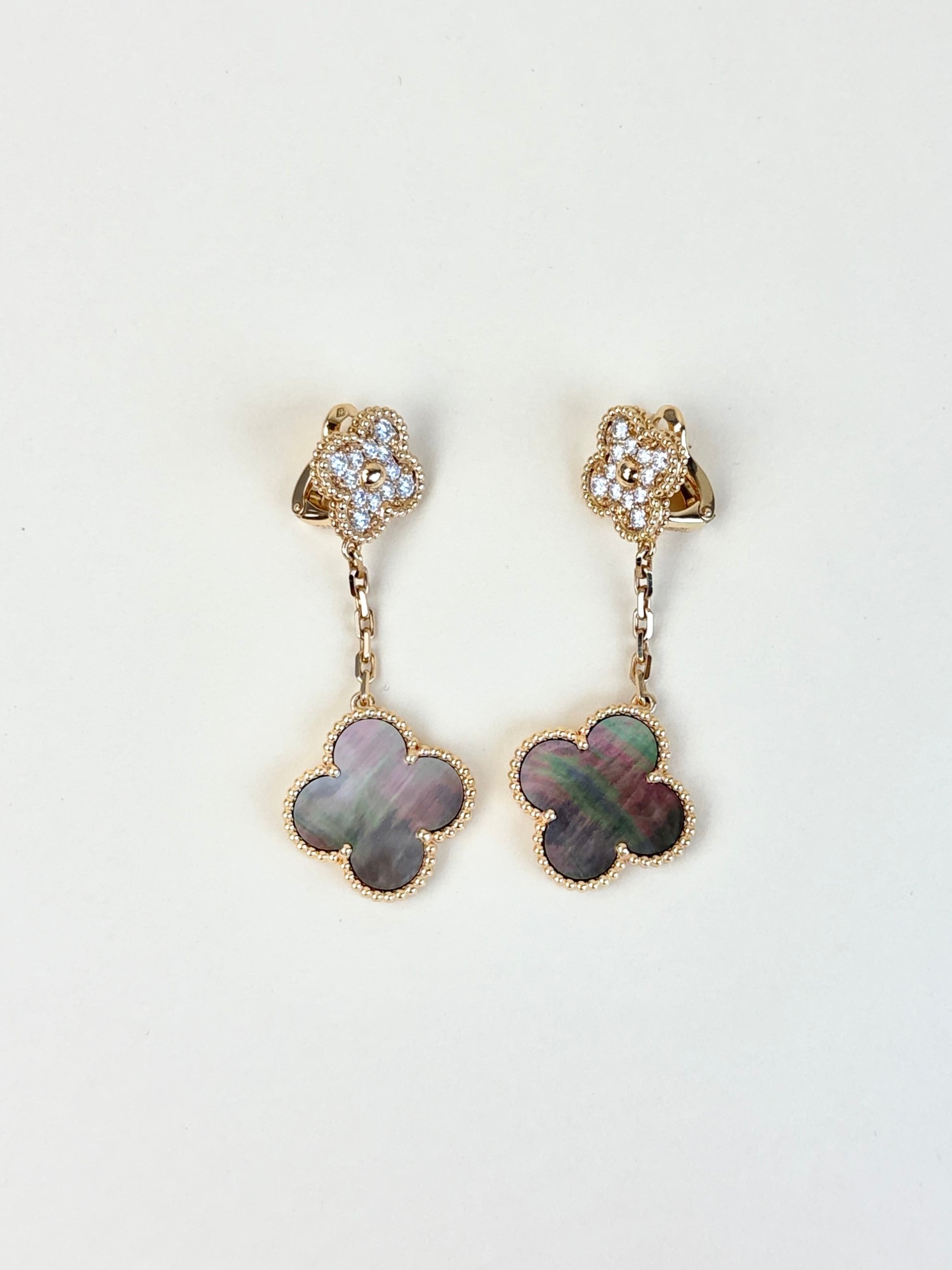 Van Cleef magic alhambra 2motifs 18 k rose gold and grey mother of pearl