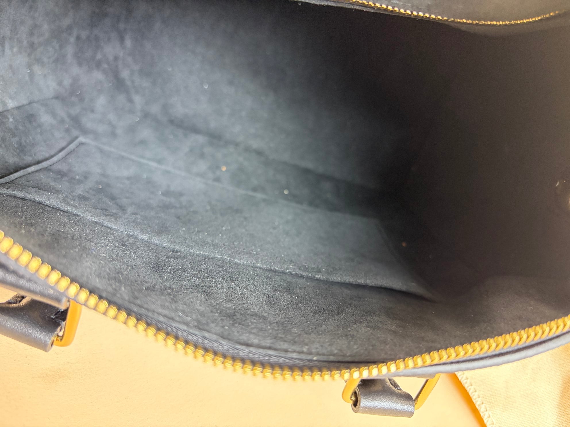 LOUIS VUITTON monogram EmpireNet black speedy bandoliered 25 bag