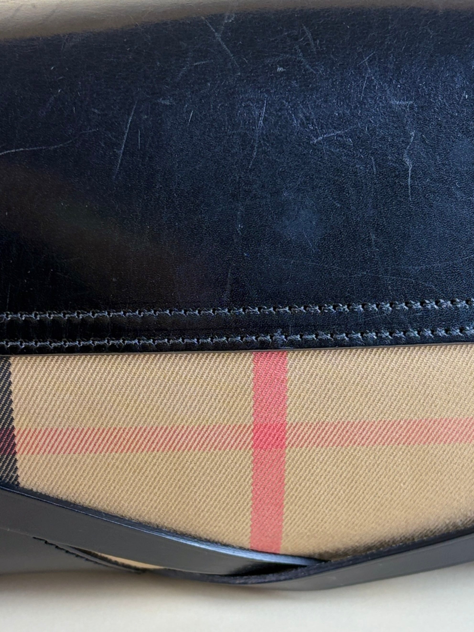Burberry Black House Check abbot shoulder