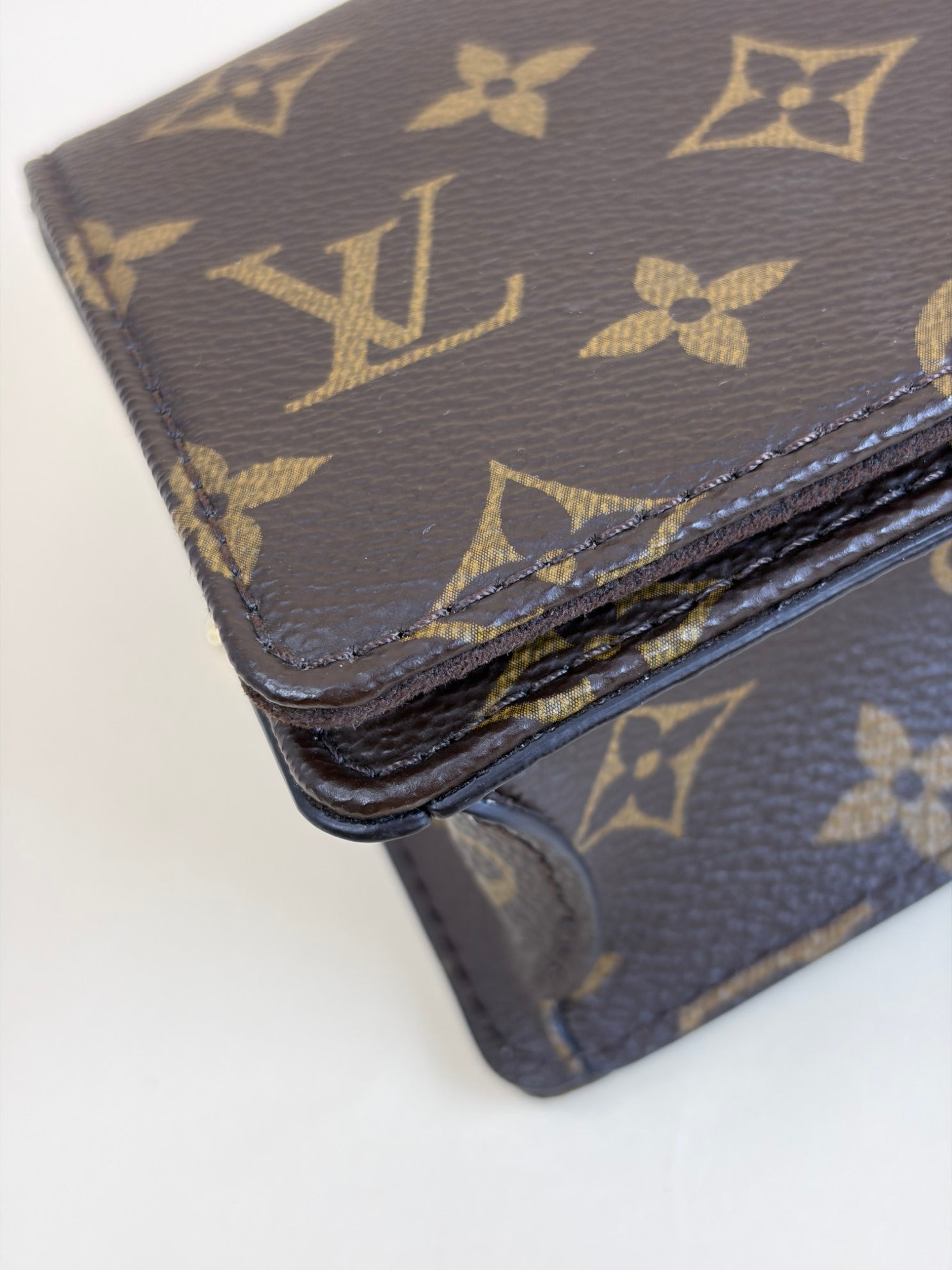 Louis Vuitton lily monogram wallet on chain