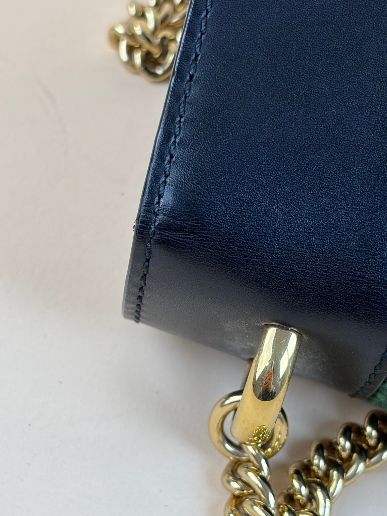 Gucci Black Sylvie mini chain web Ophidia