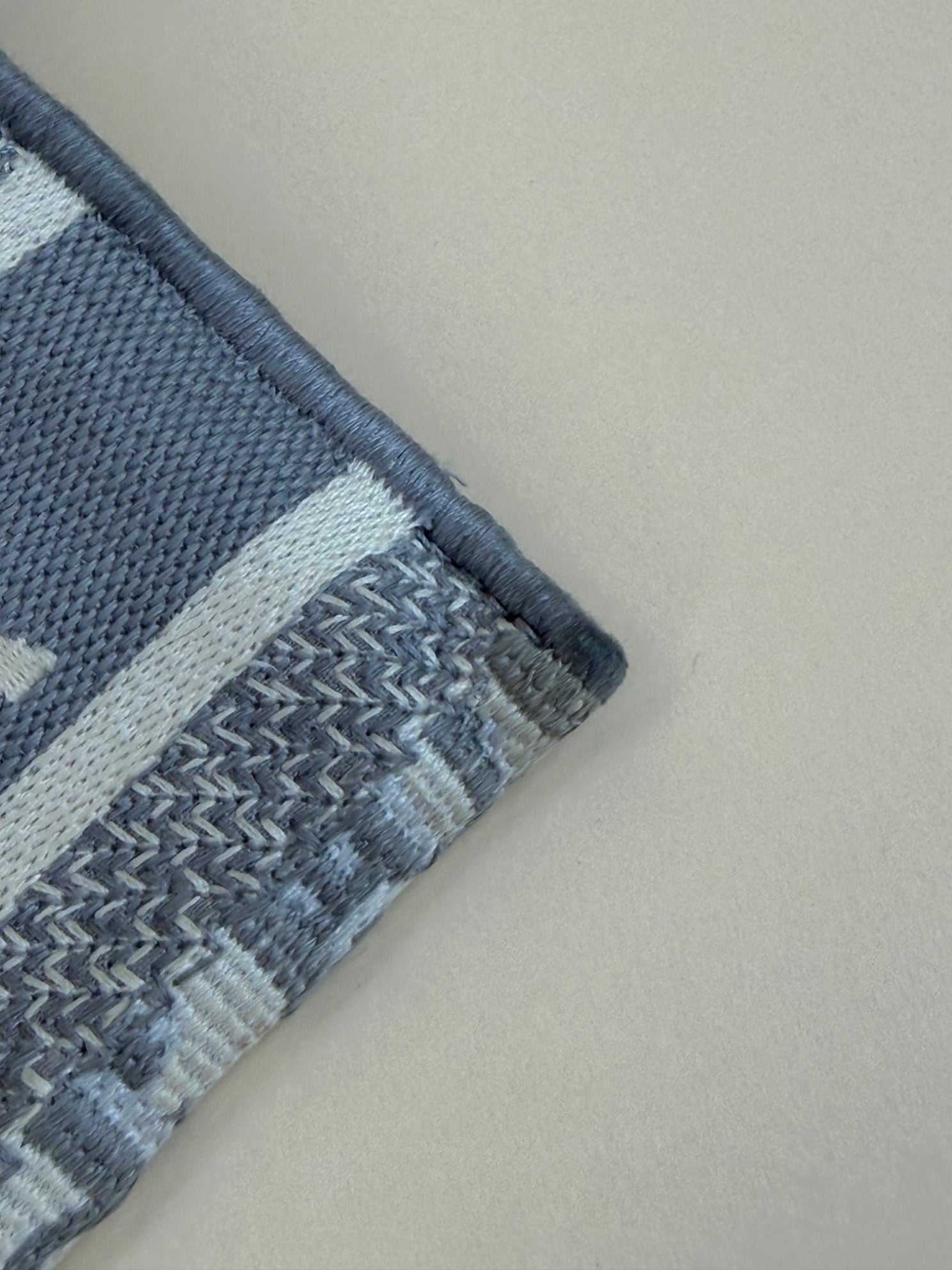 DIOR grey slim saddle pouch