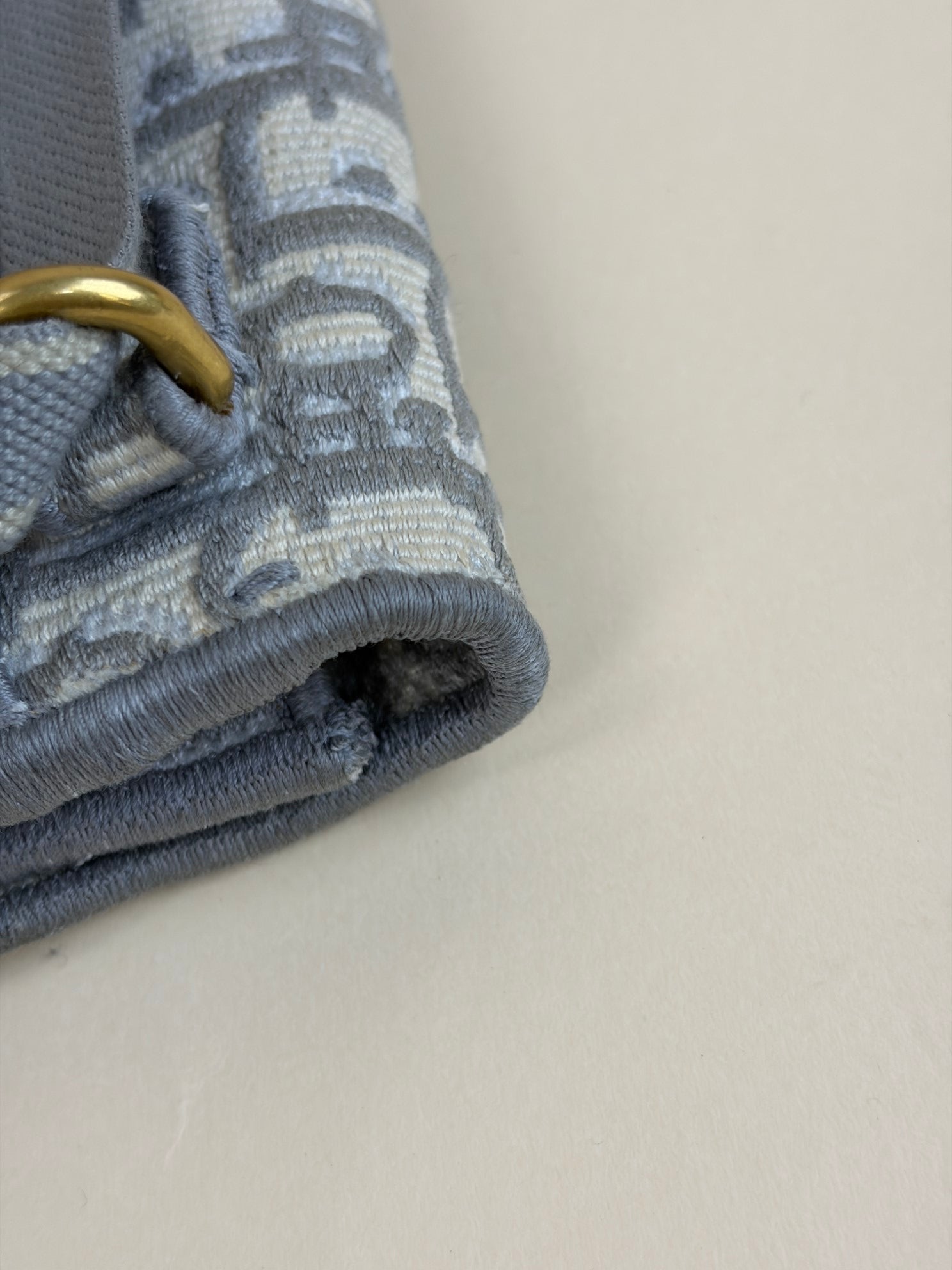 DIOR grey slim saddle pouch