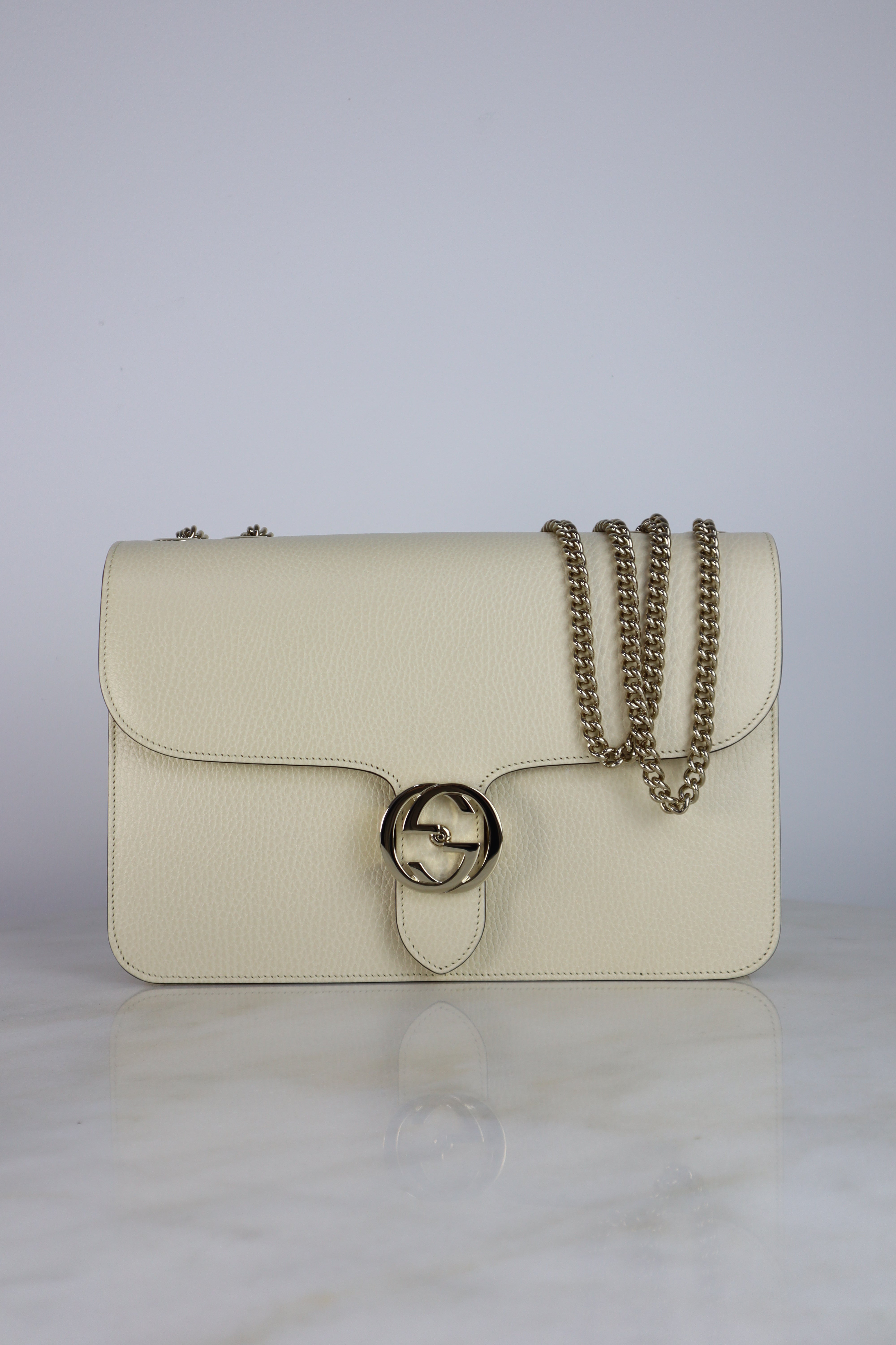 Gucci Off White Pebbled Interlocking Medium Bag