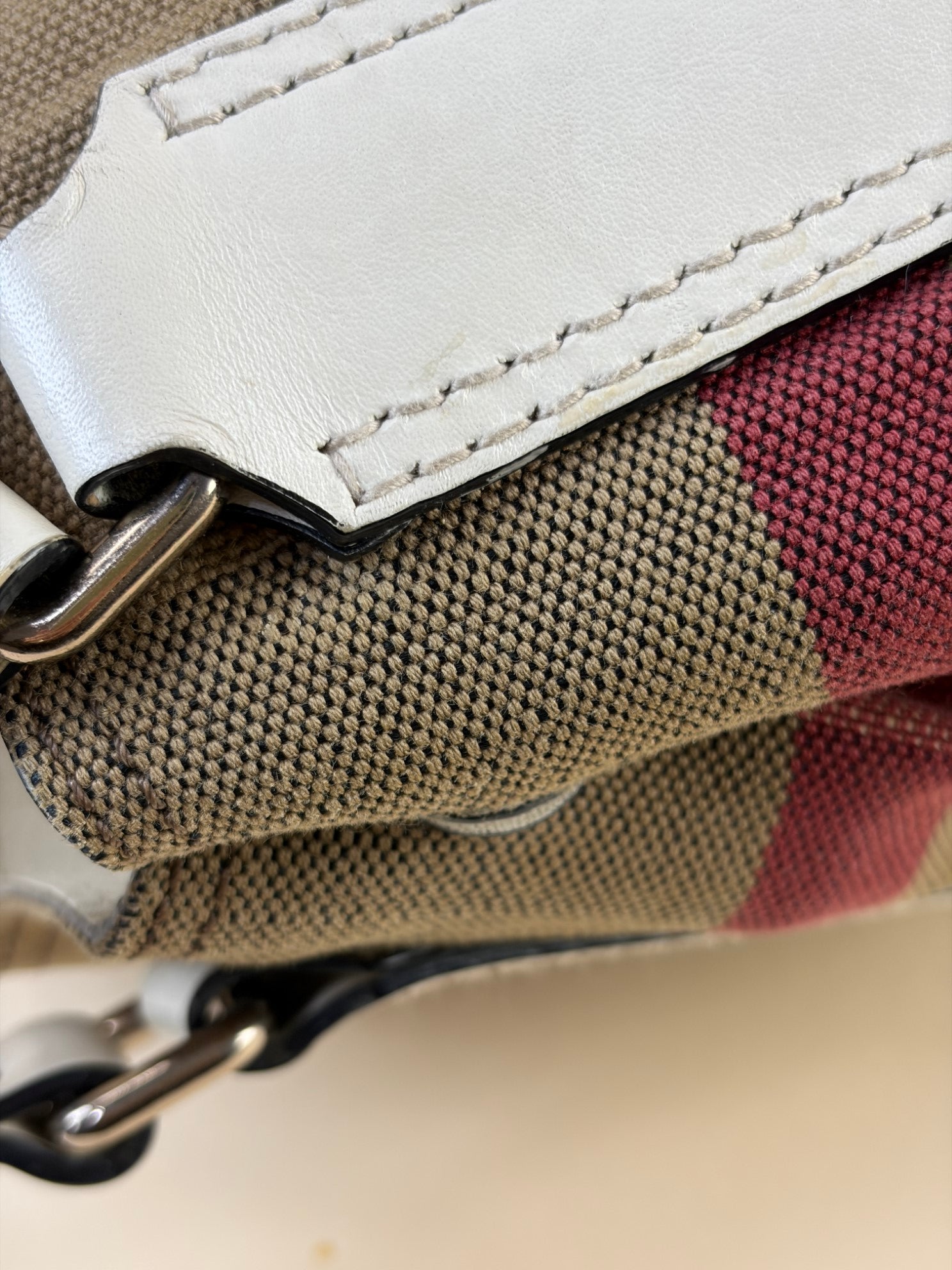 Burberry White Maidstone House Check Bucket Shoulder Bag