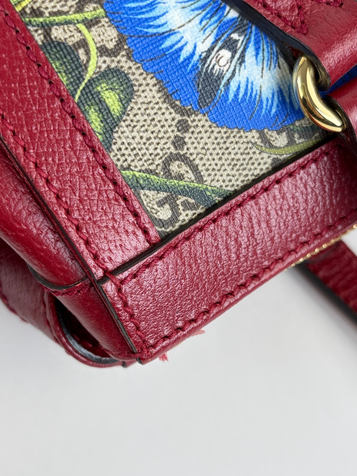 Gucci red leather and gg supreme flora monogram Ophidia Small Tote Bag