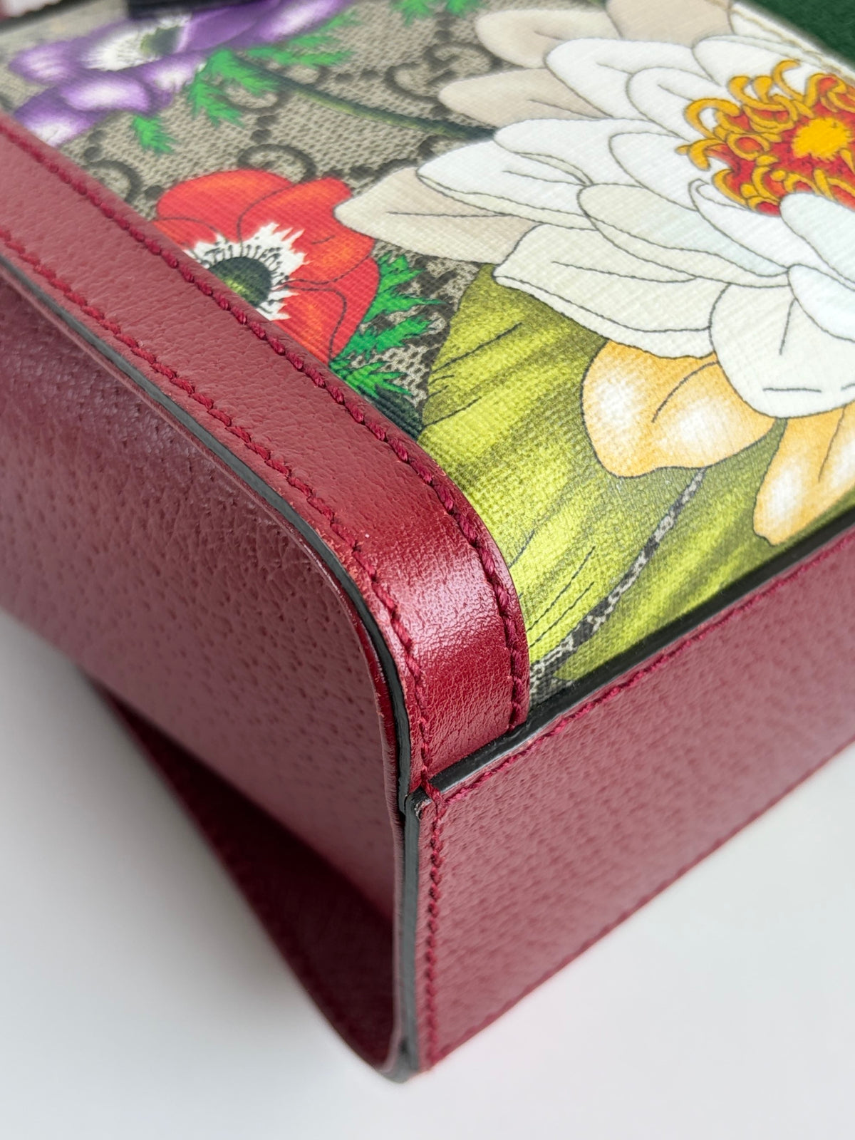 Gucci red leather and gg supreme flora monogram Ophidia Small Tote Bag