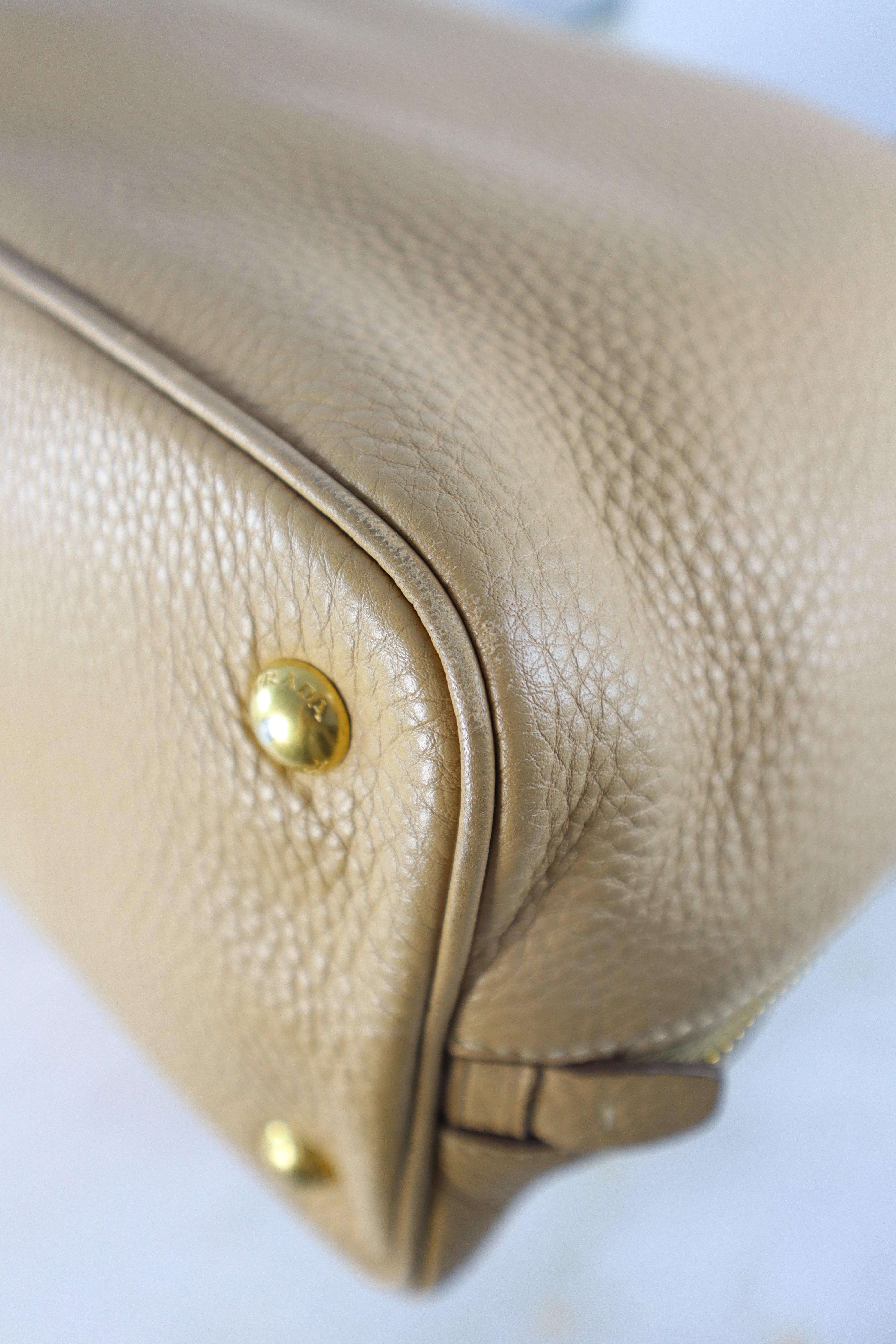 Prada Beige Vitello Daino Large Shopping Tote Bag W/ Strap