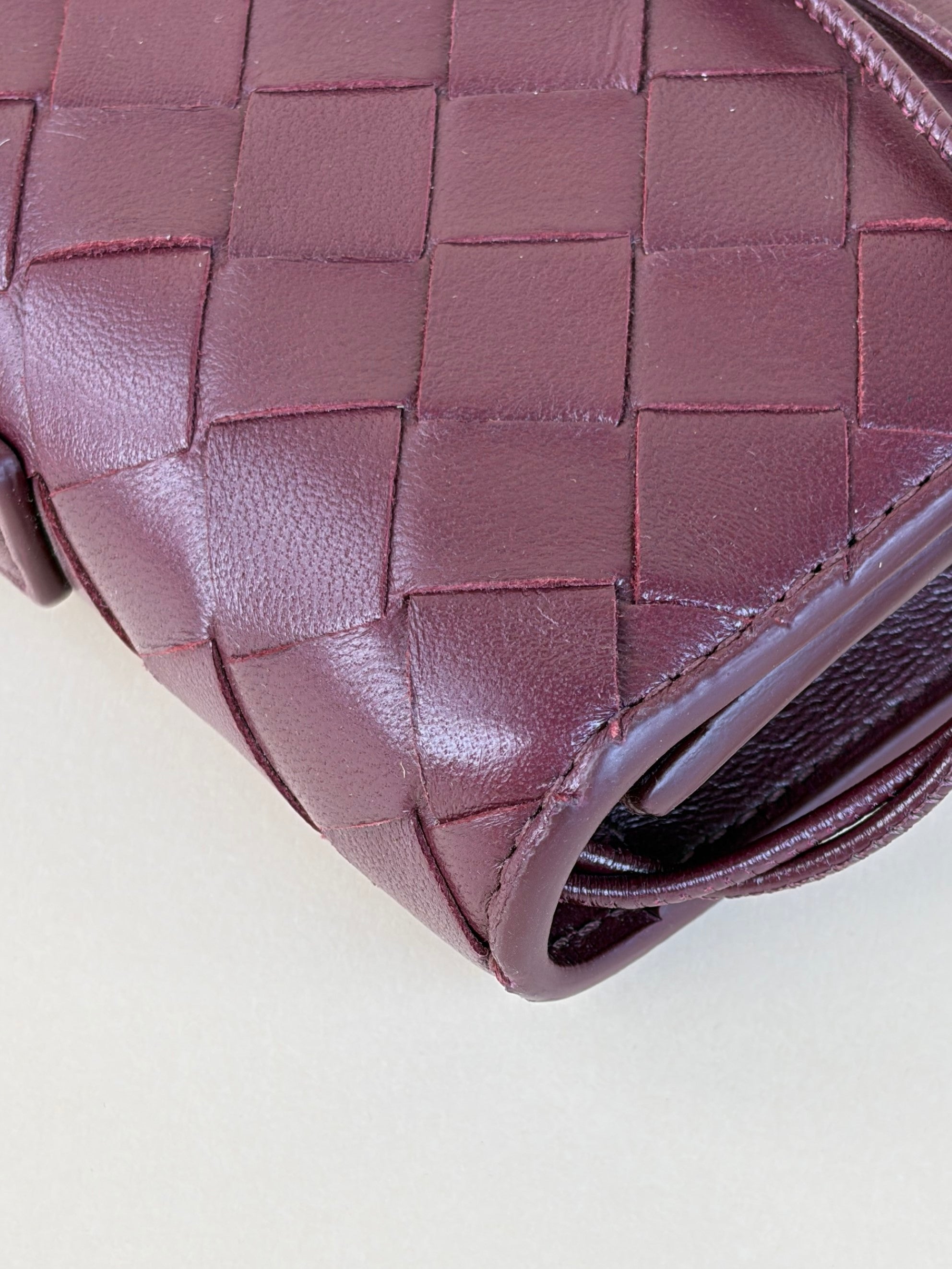 Bottega Veneta burgundy Andiamo clutch