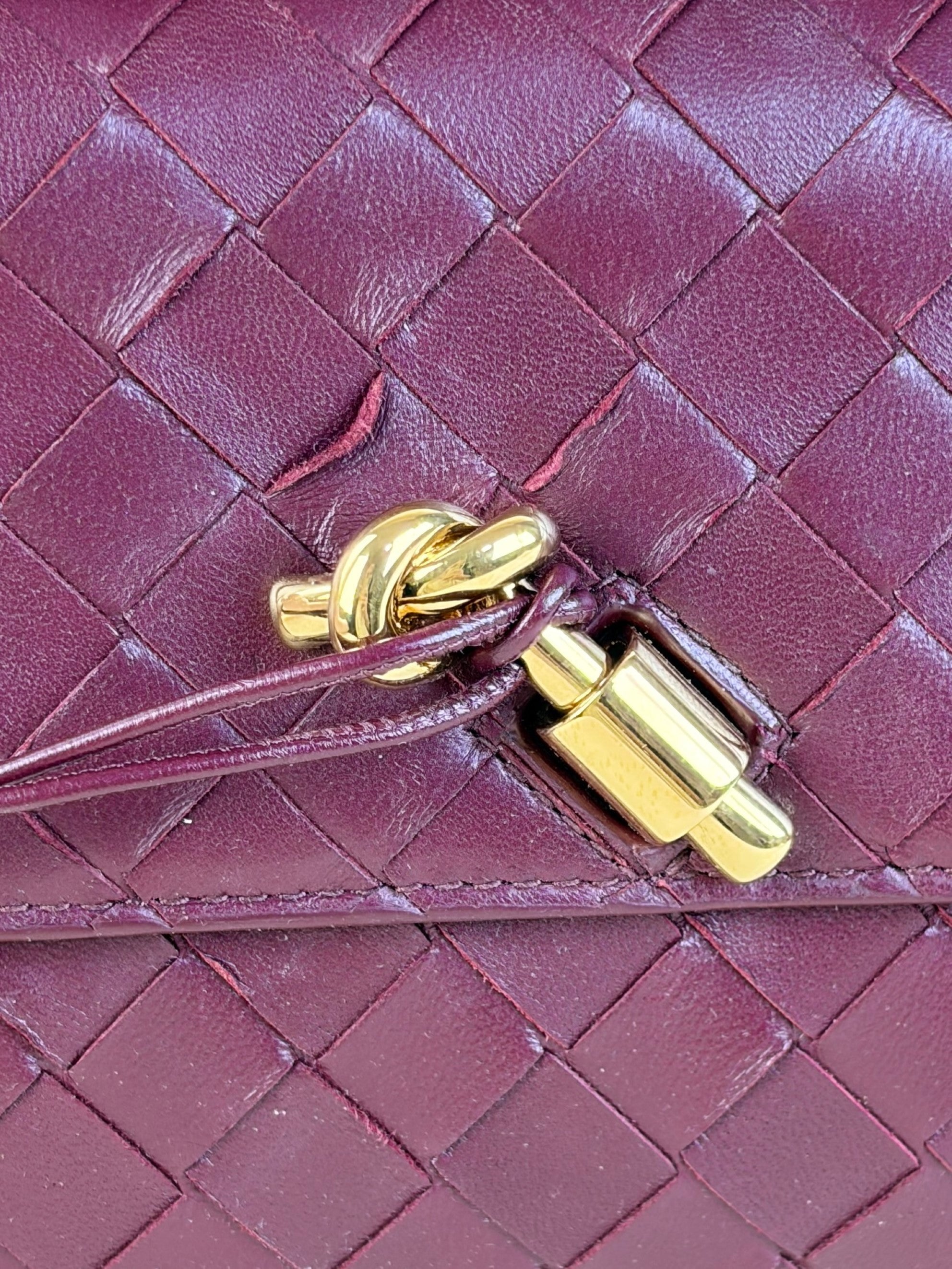 Bottega Veneta burgundy Andiamo clutch